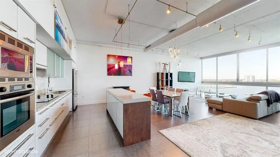 7934 West Drive, #1103