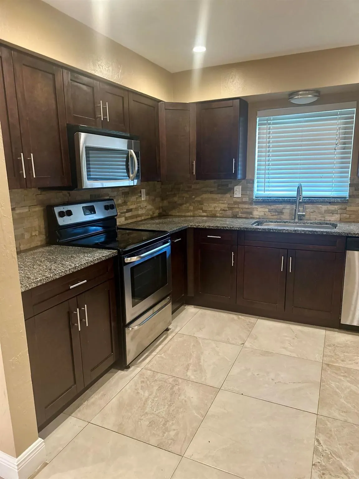 1083 SW 25th Place