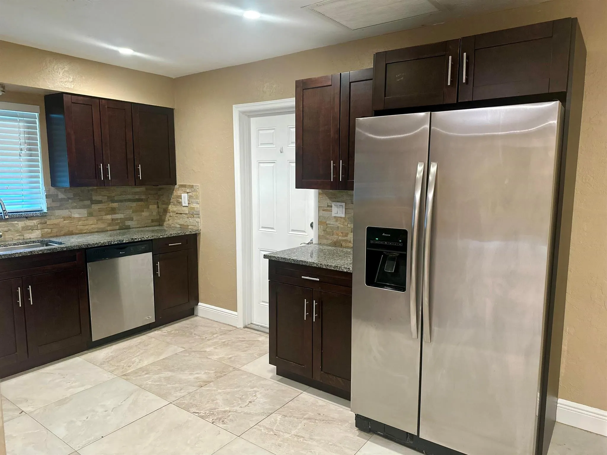 1083 SW 25th Place