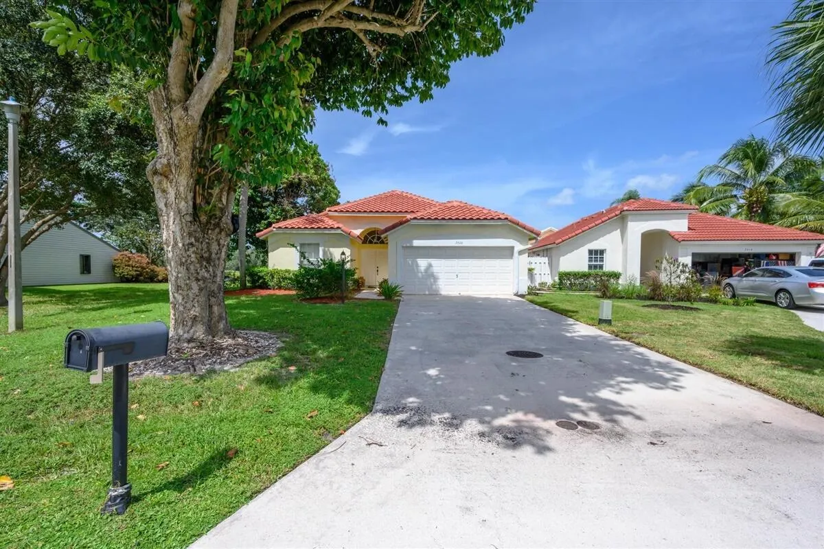 2606 Bedford Mews Drive