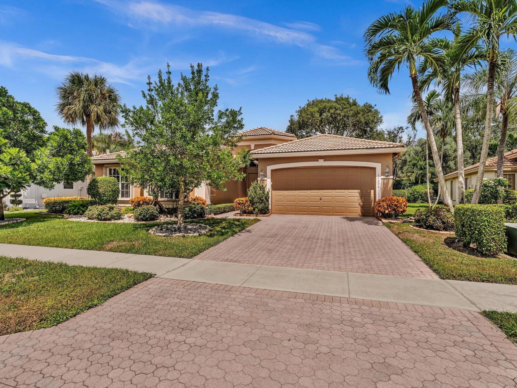11306 Barca Boulevard
