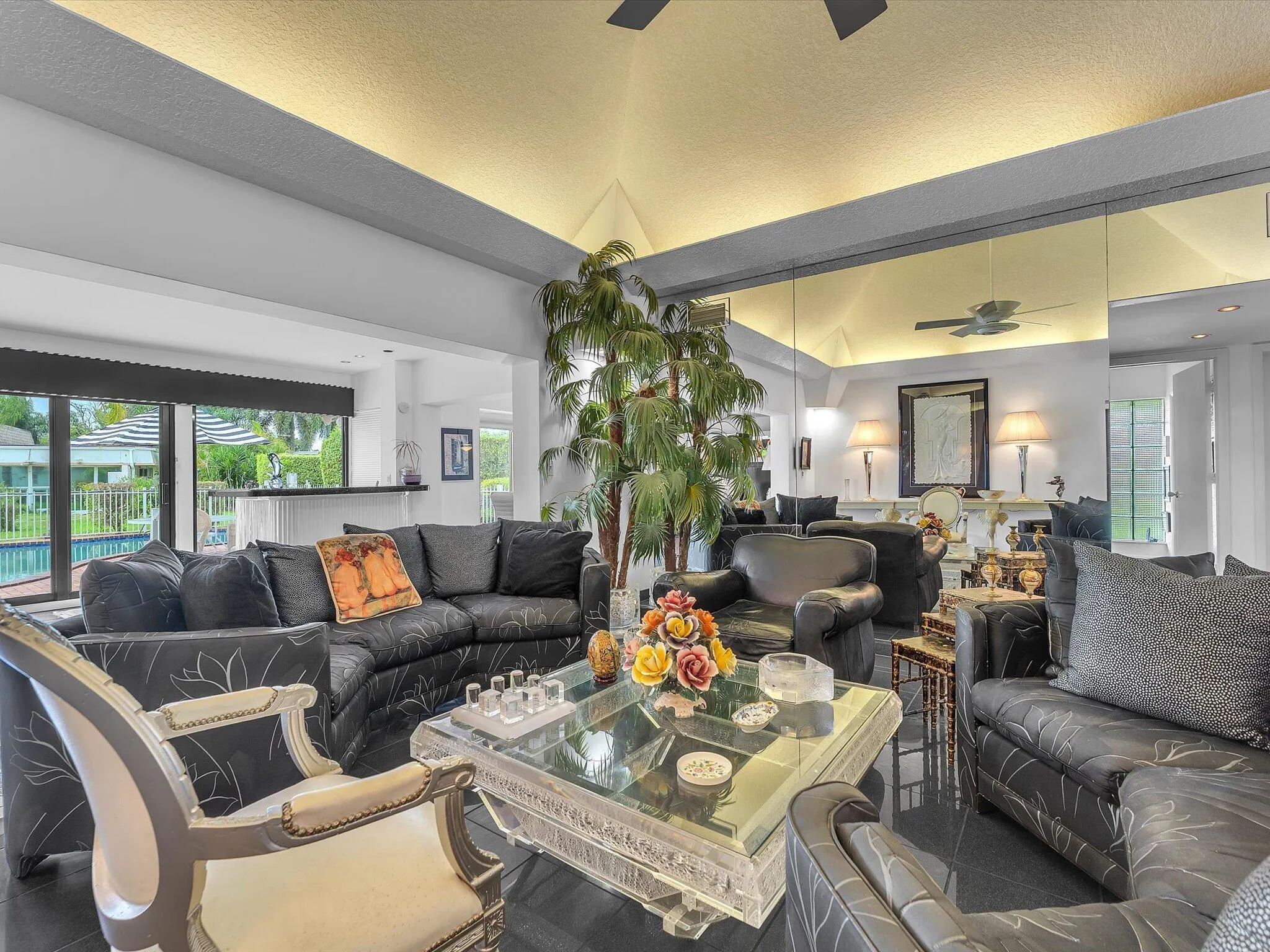 5310 Mango Circle