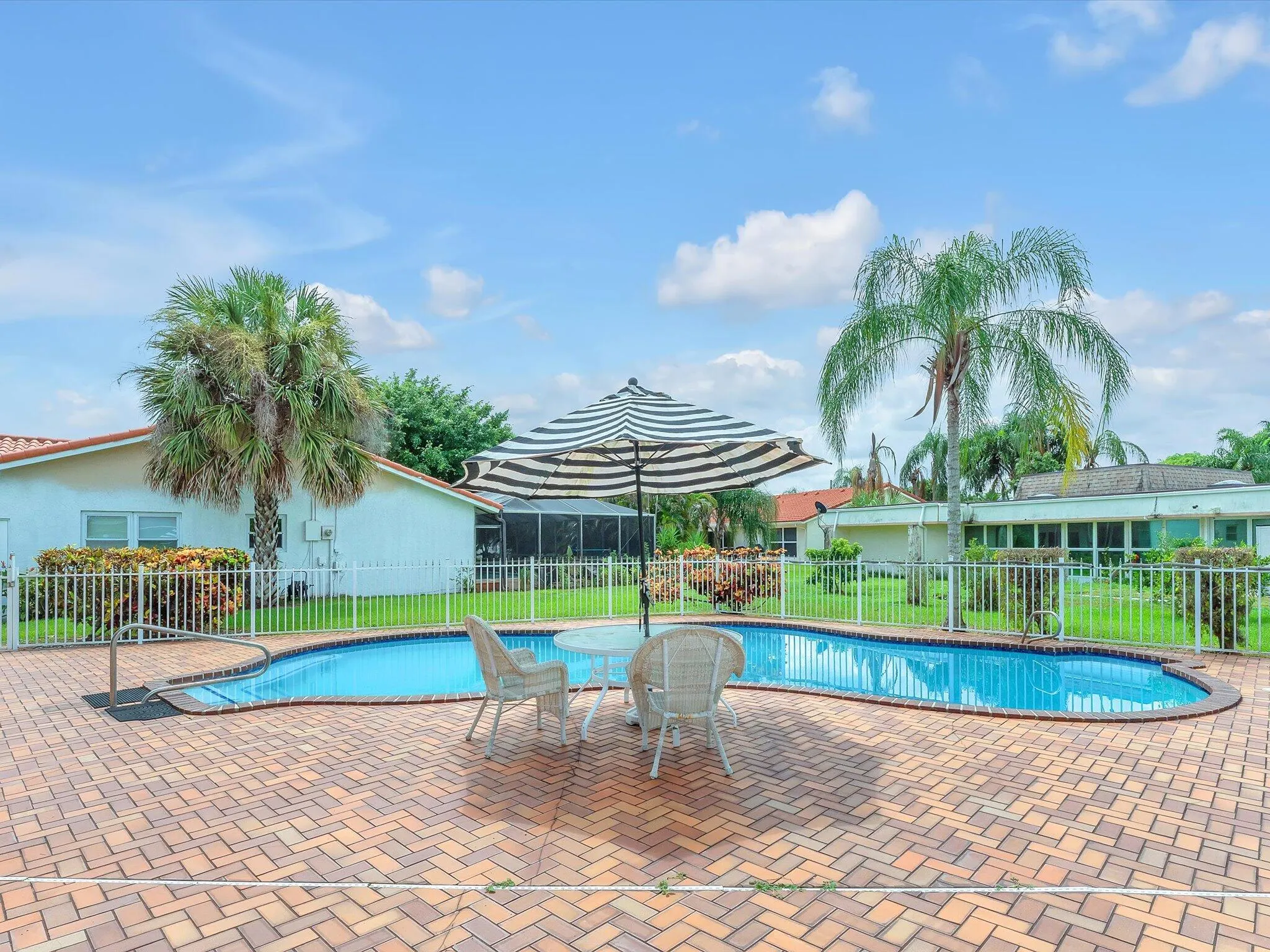 5310 Mango Circle