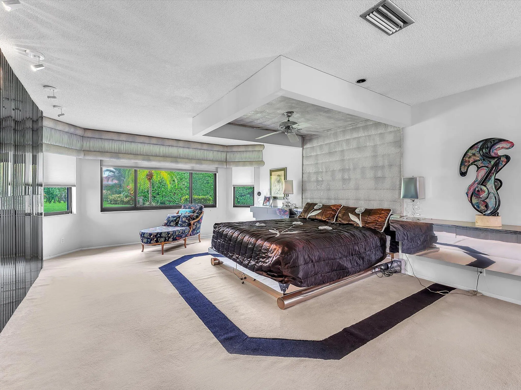 5310 Mango Circle