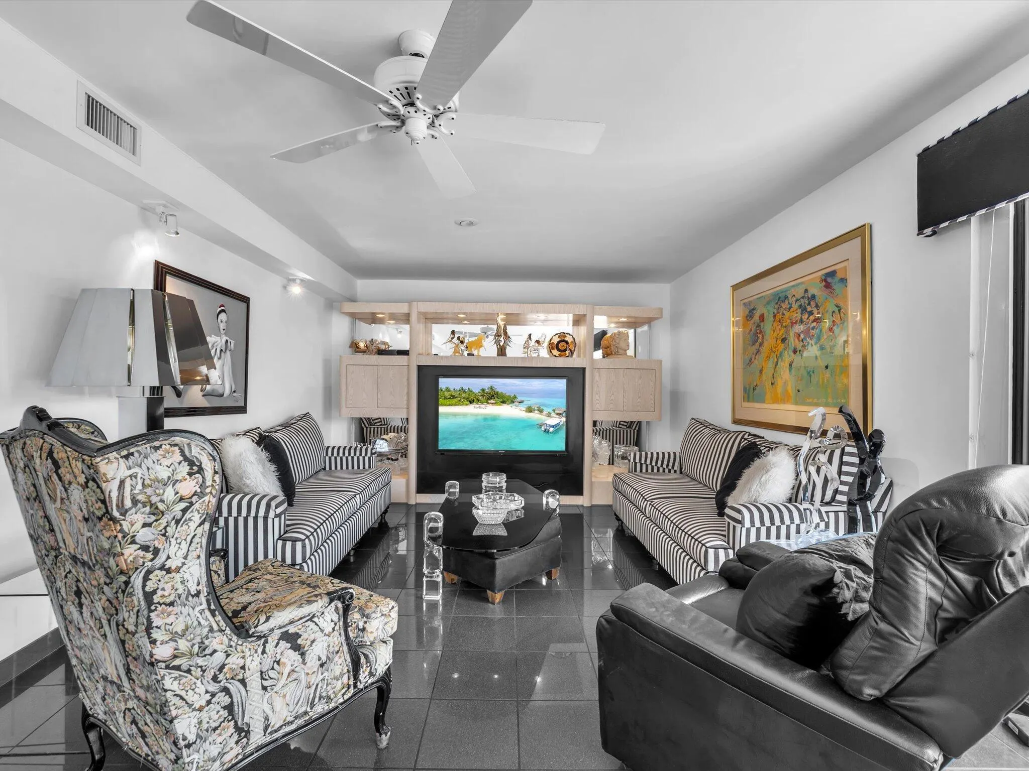 5310 Mango Circle
