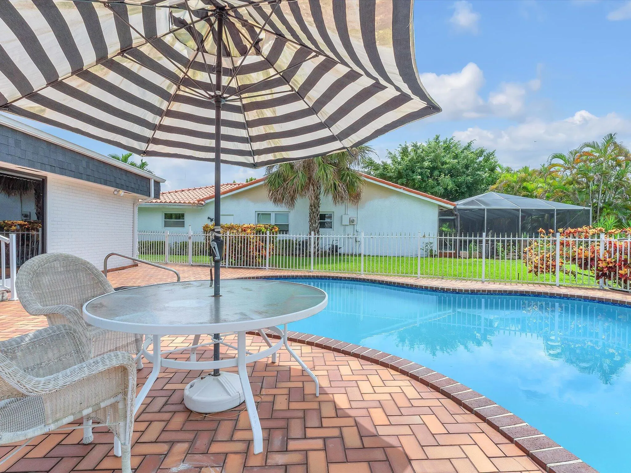 5310 Mango Circle