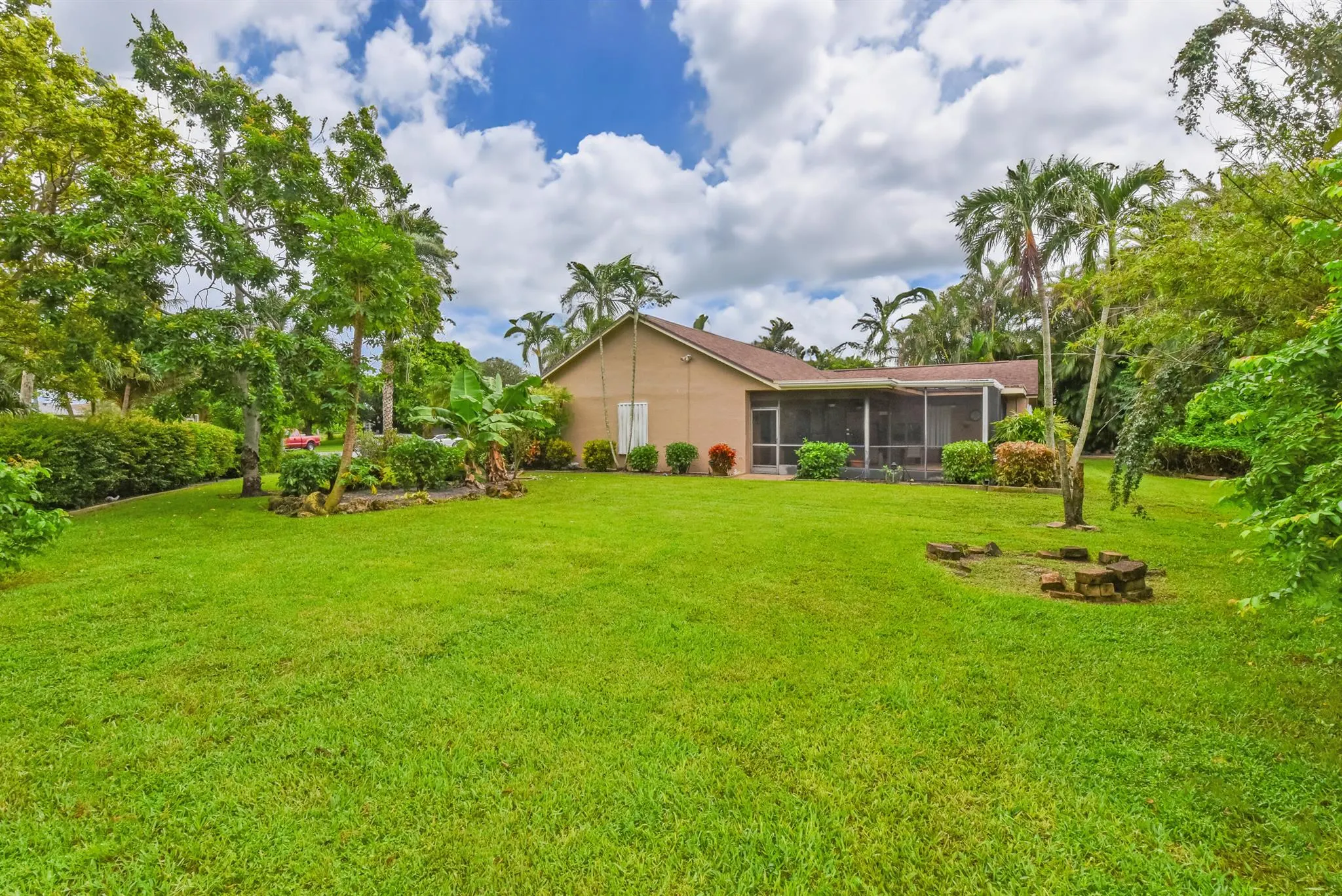 5023 Whitewood Cove N