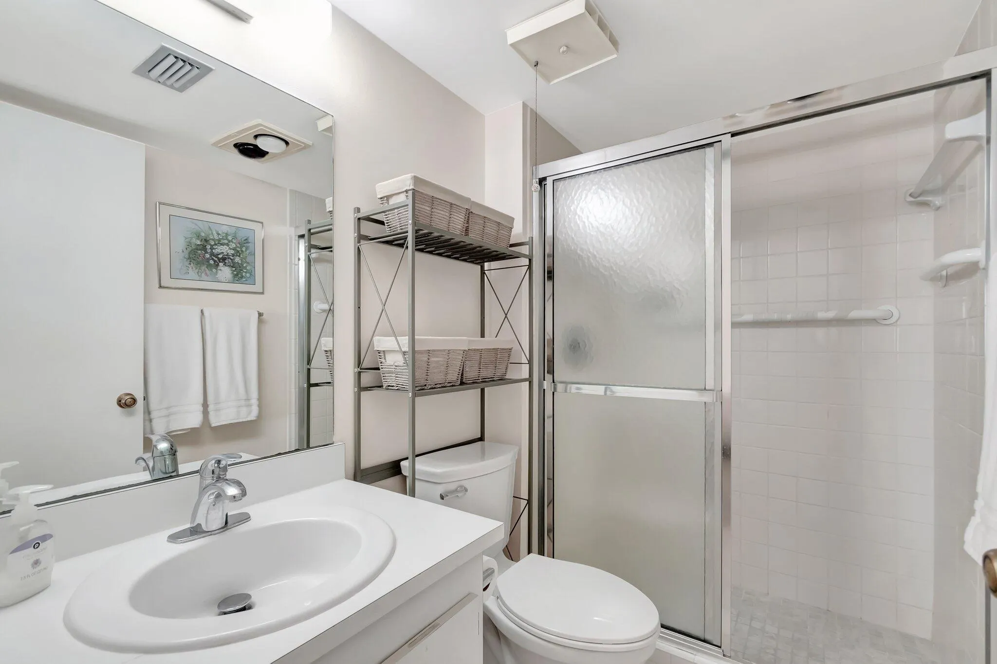 3154 Via Poinciana, #211