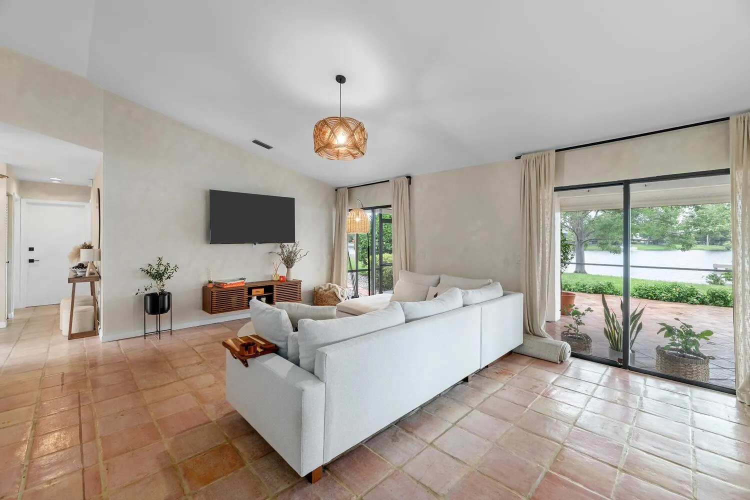 12541 Shoreside Lane