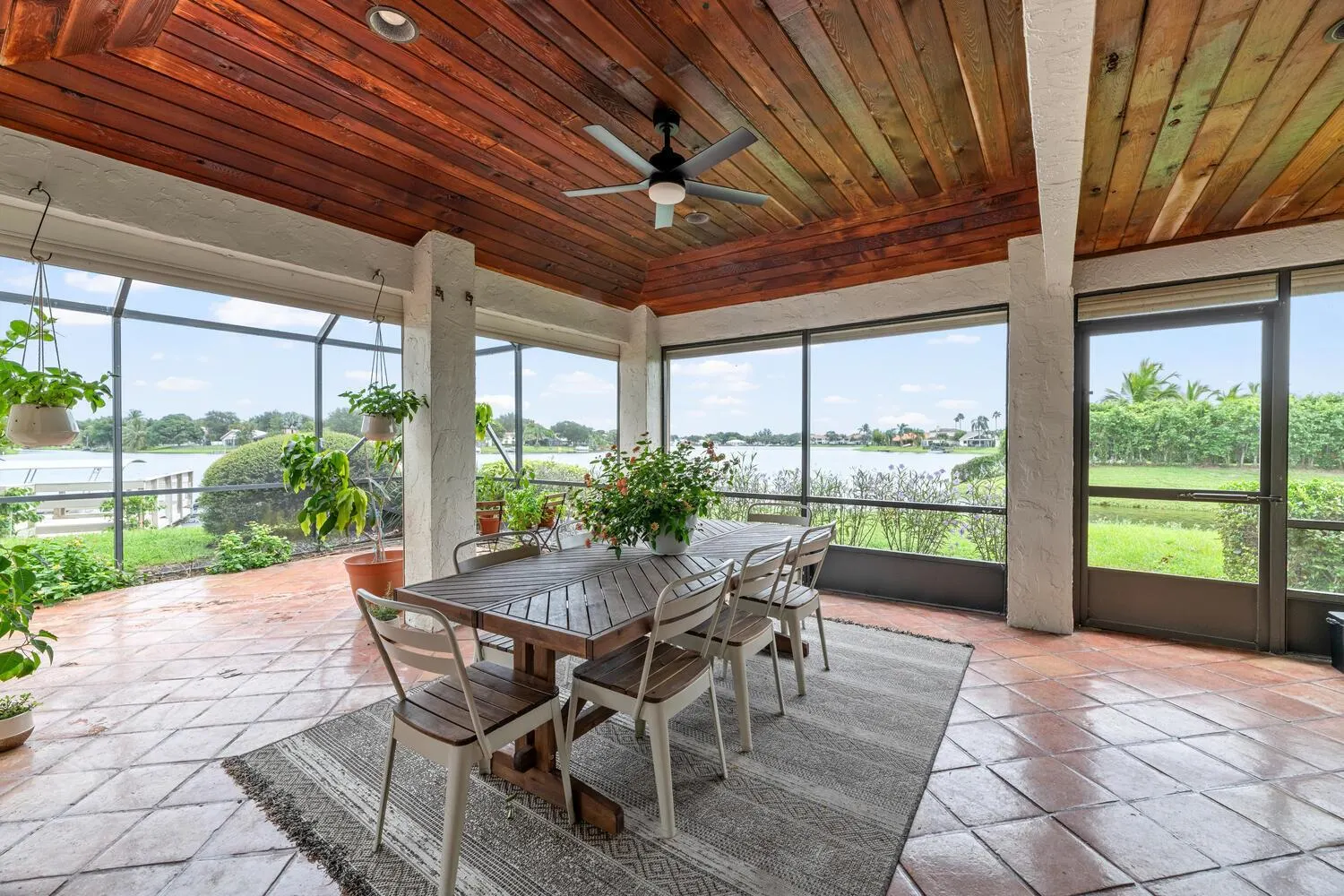 12541 Shoreside Lane