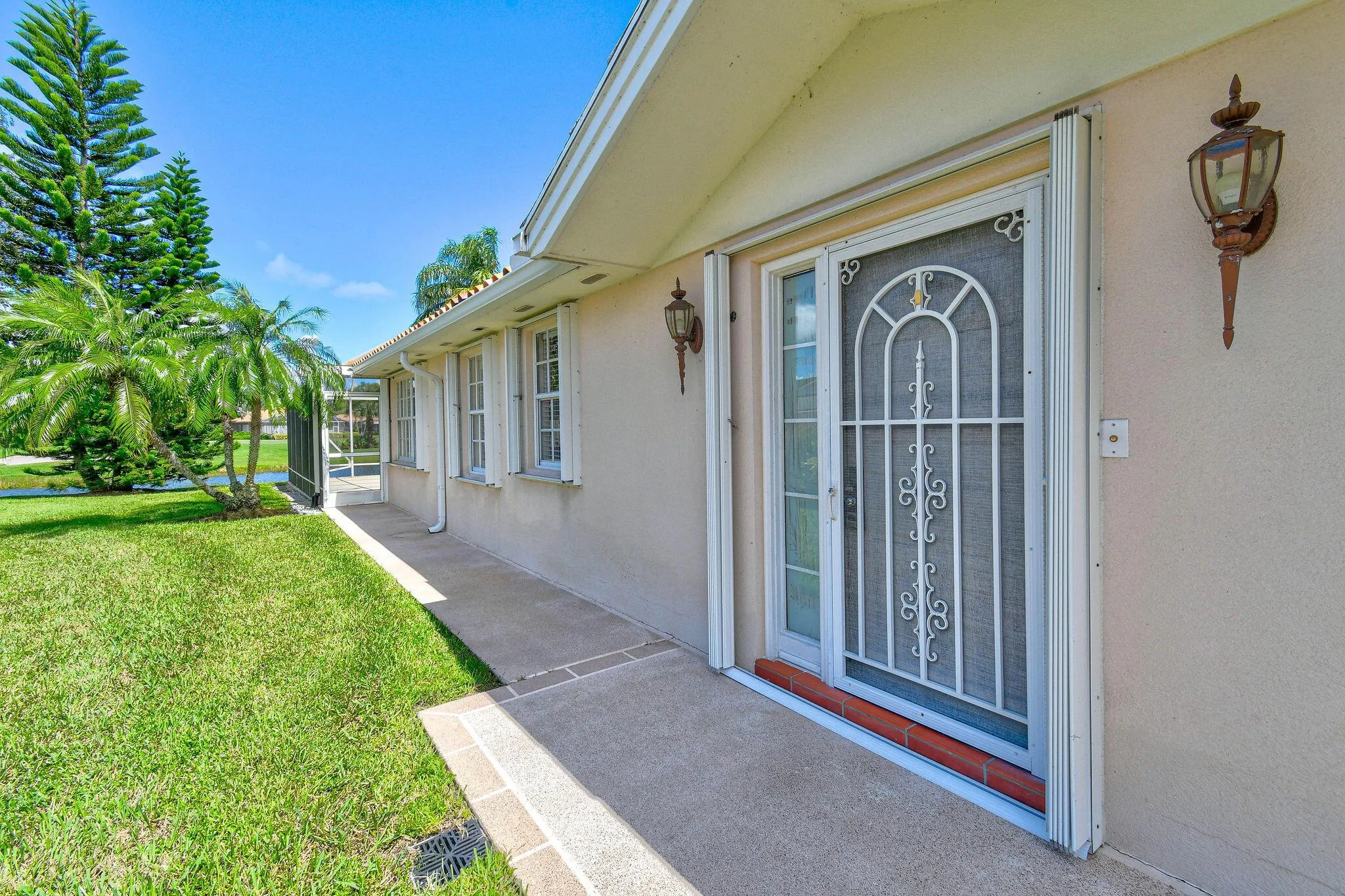 8252 SE Double Tree Drive