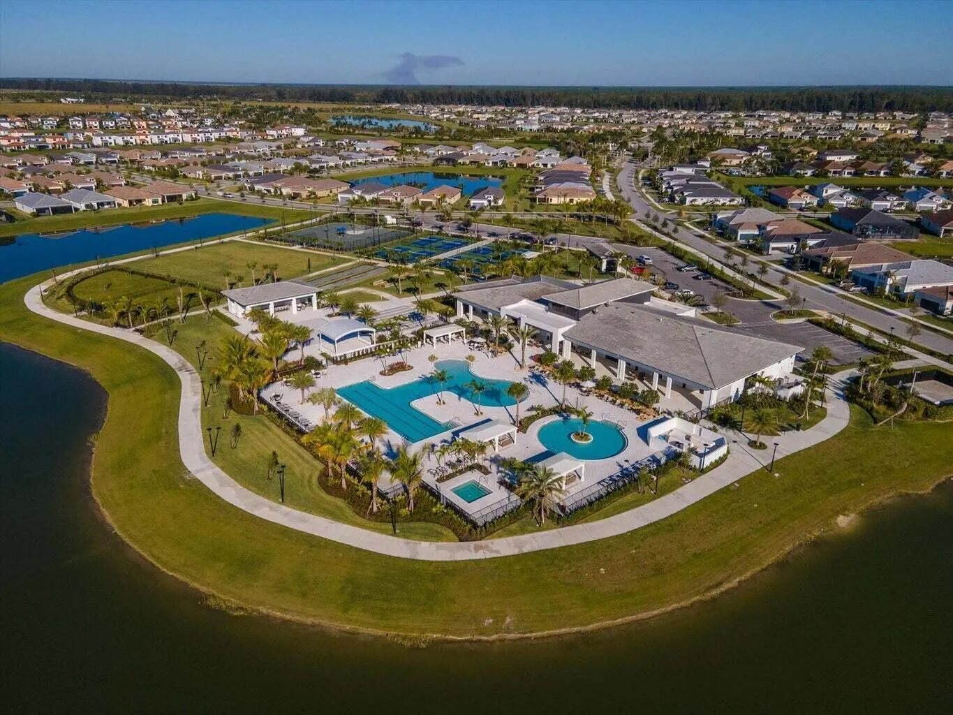 5546 Saint Armands Way