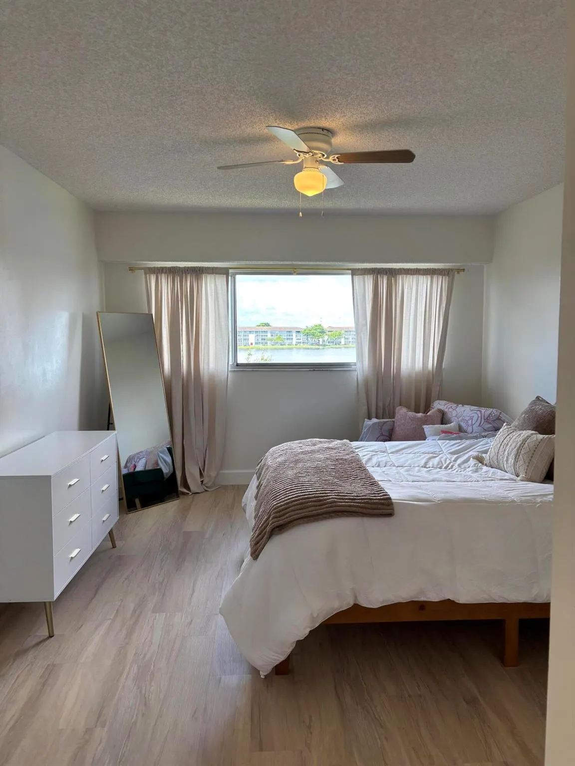 1400 SW 131st Way, #408q