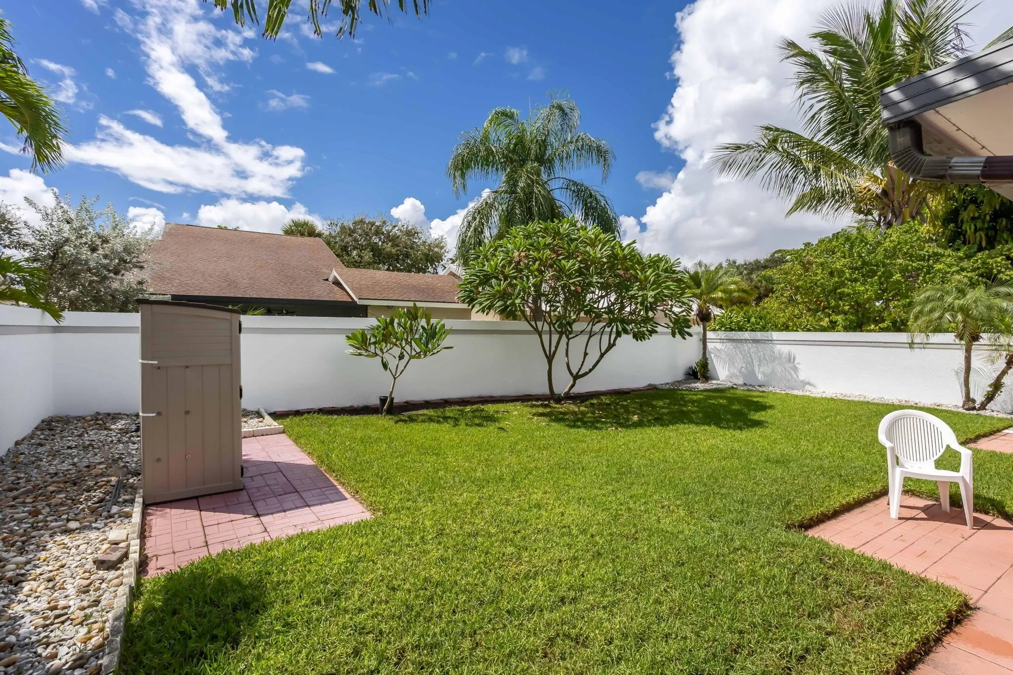 270 E River Park Drive