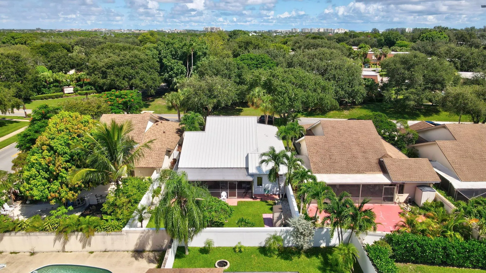 270 E River Park Drive