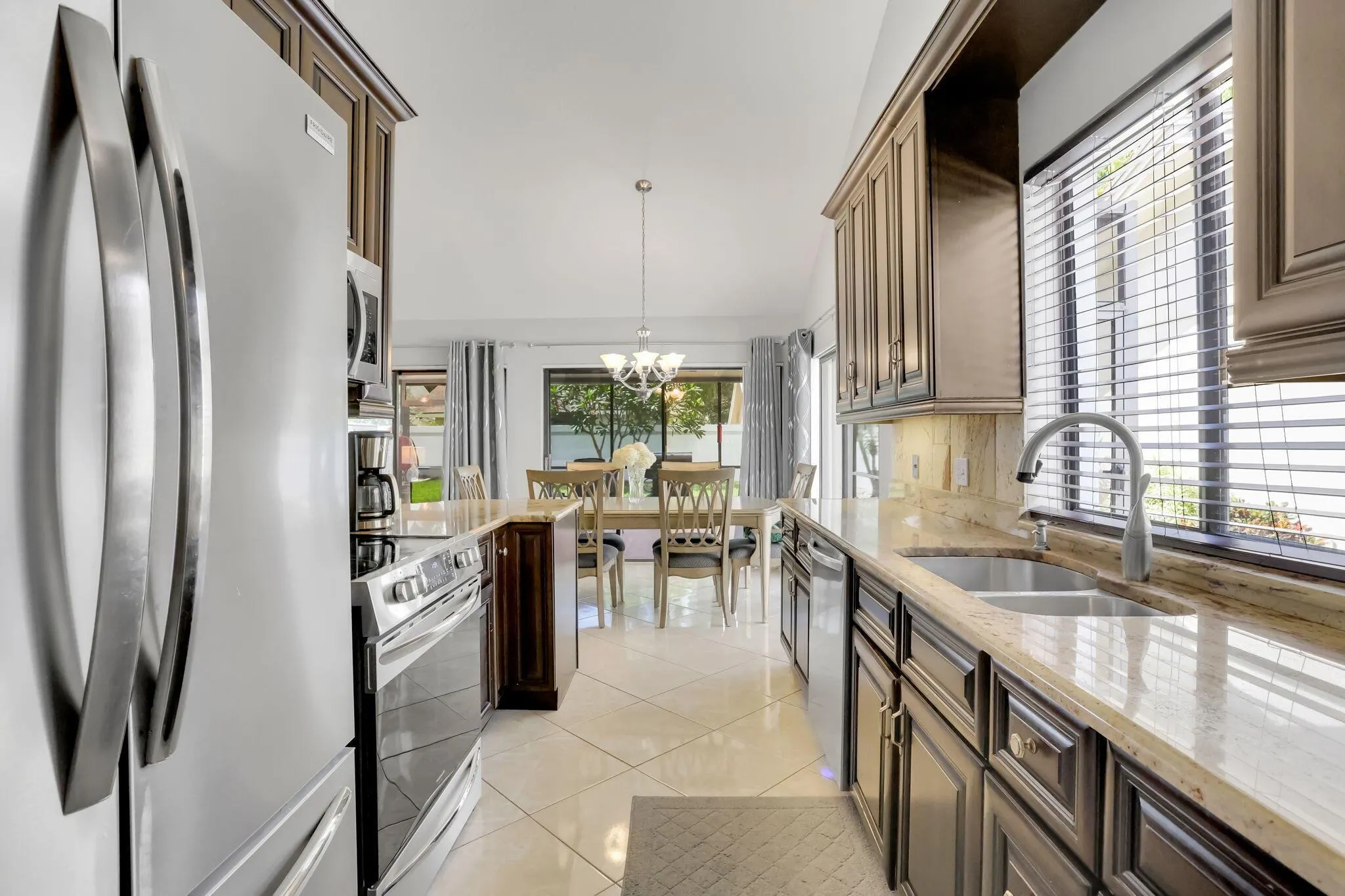 270 E River Park Drive