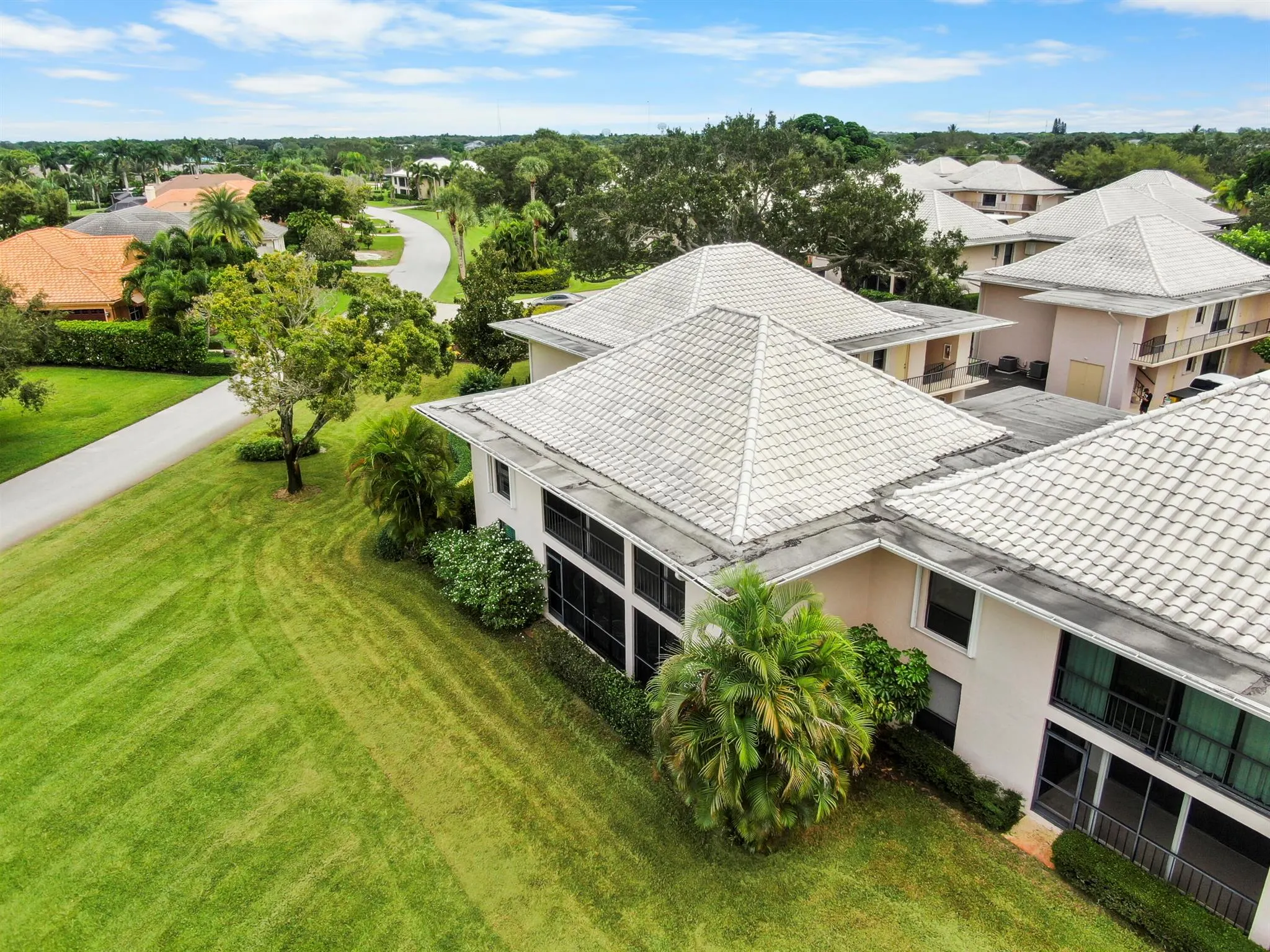 16 SE Turtle Creek Drive, #E