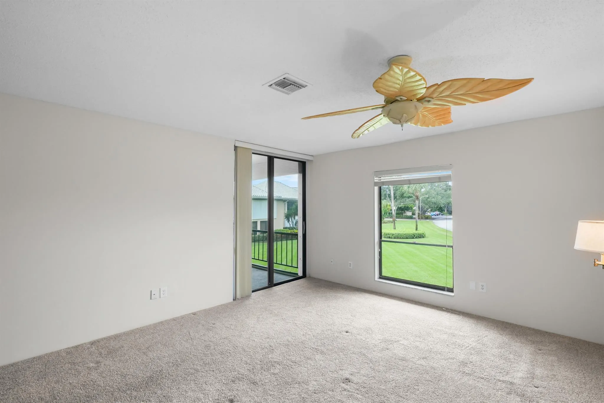 16 SE Turtle Creek Drive, #E