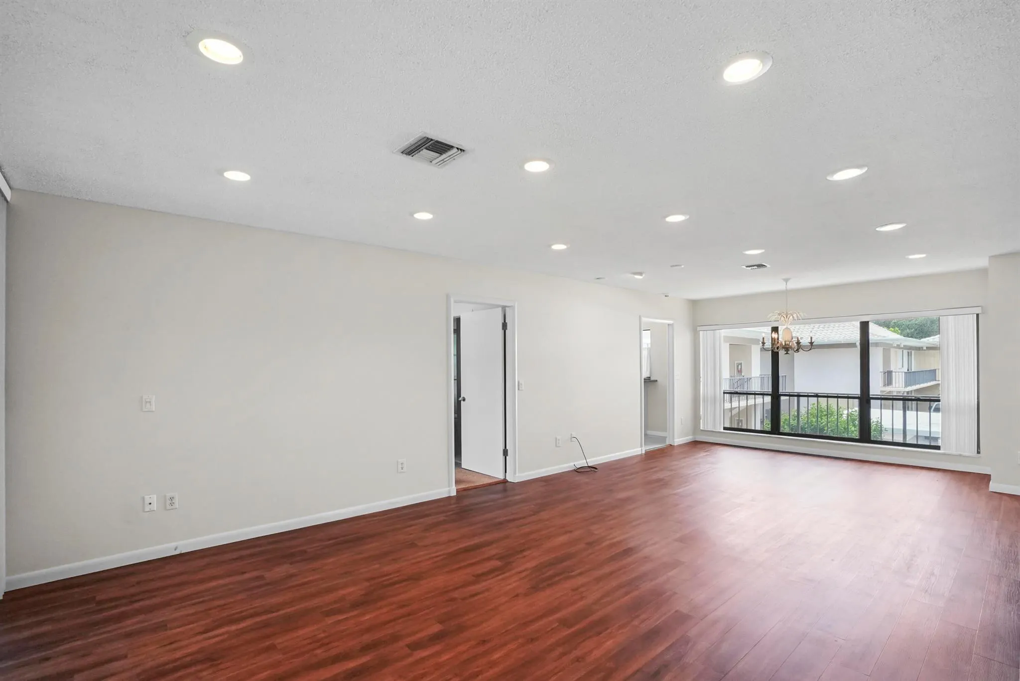16 SE Turtle Creek Drive, #E