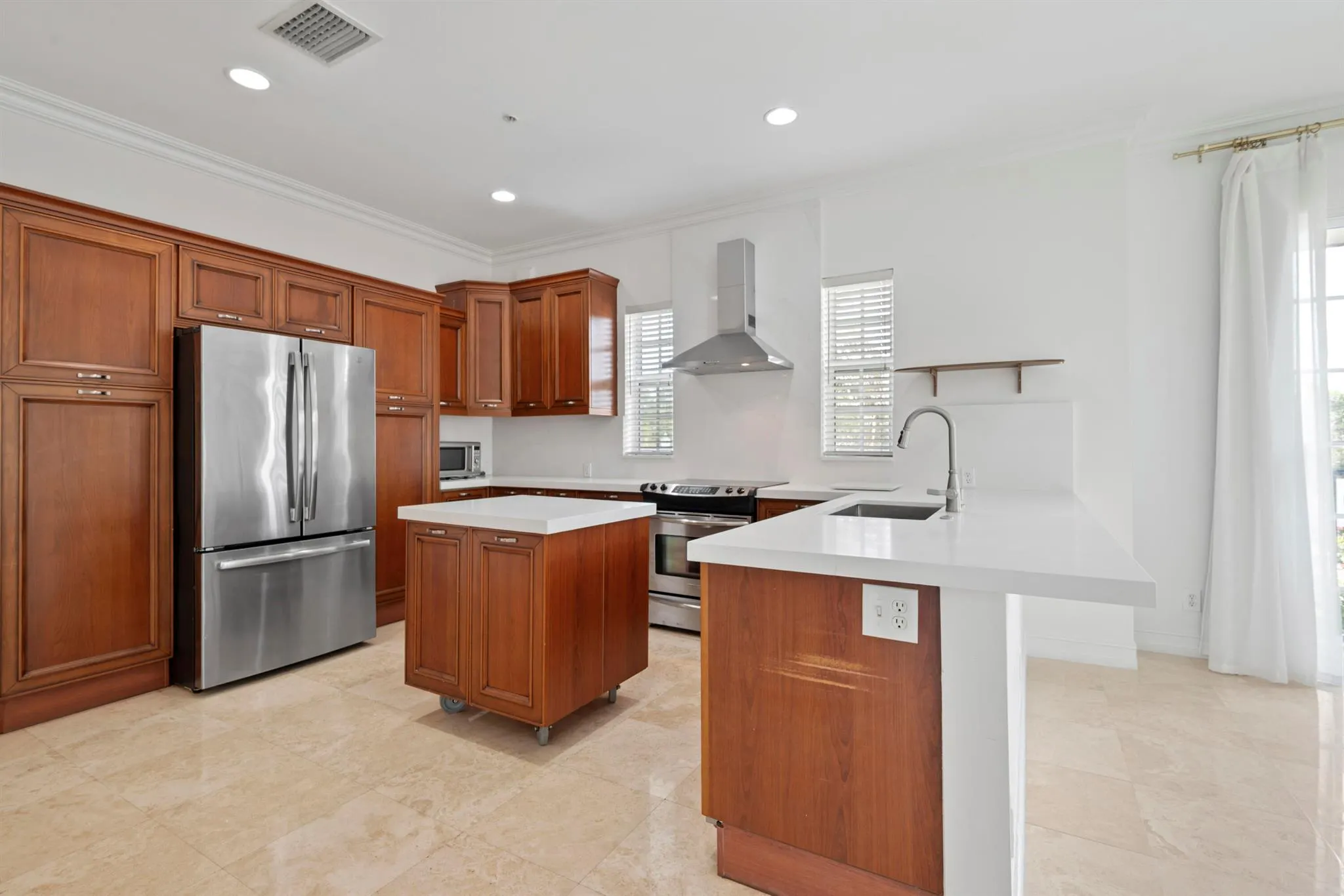 150 NE 6th Avenue, #A