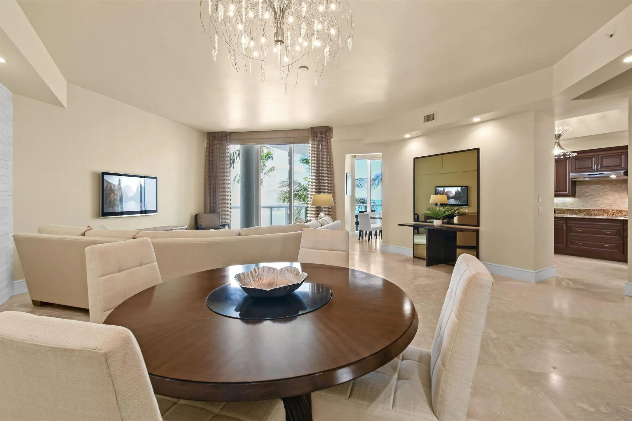 4600 N Ocean Drive, #406
