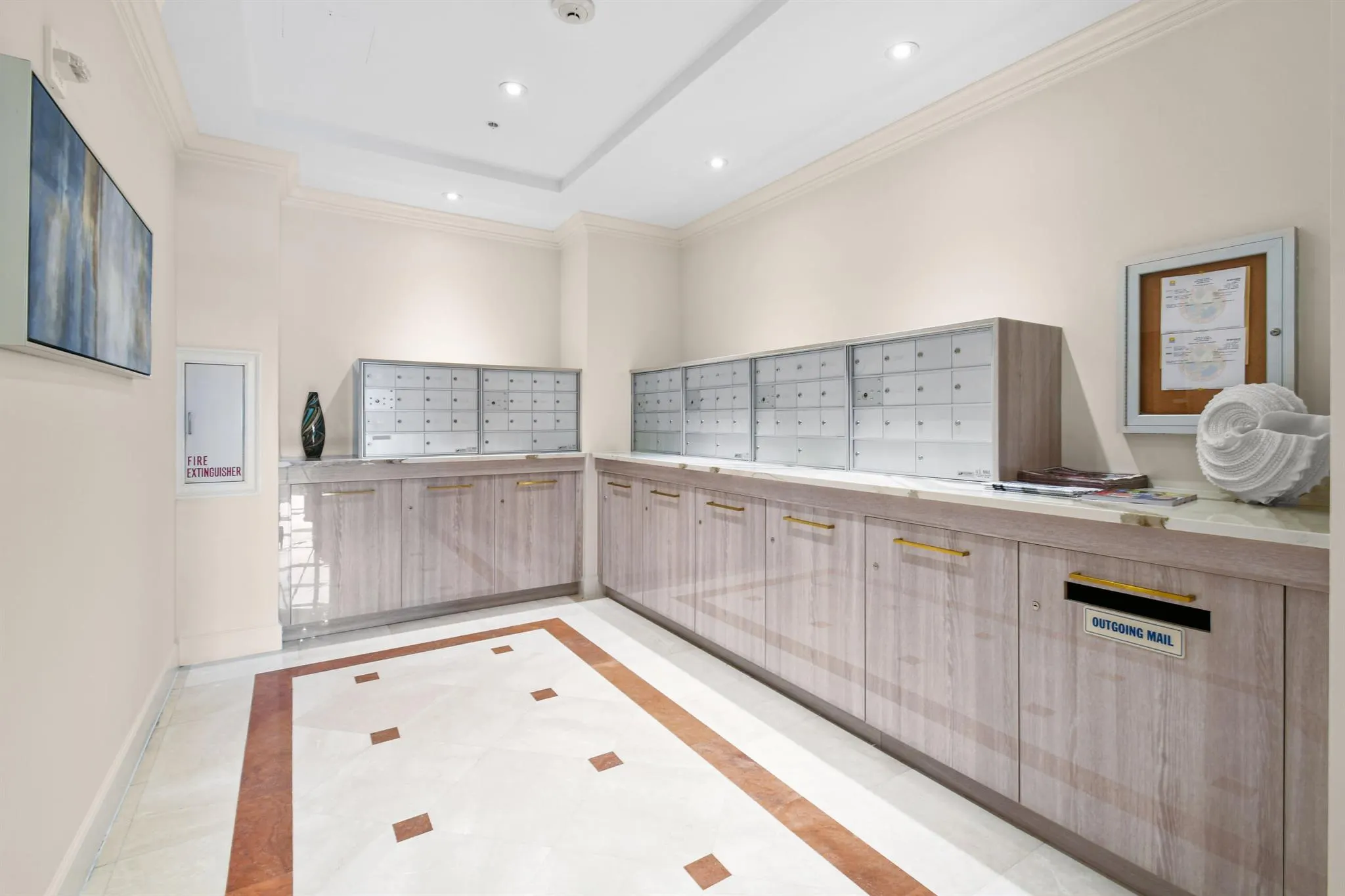 4600 N Ocean Drive, #406