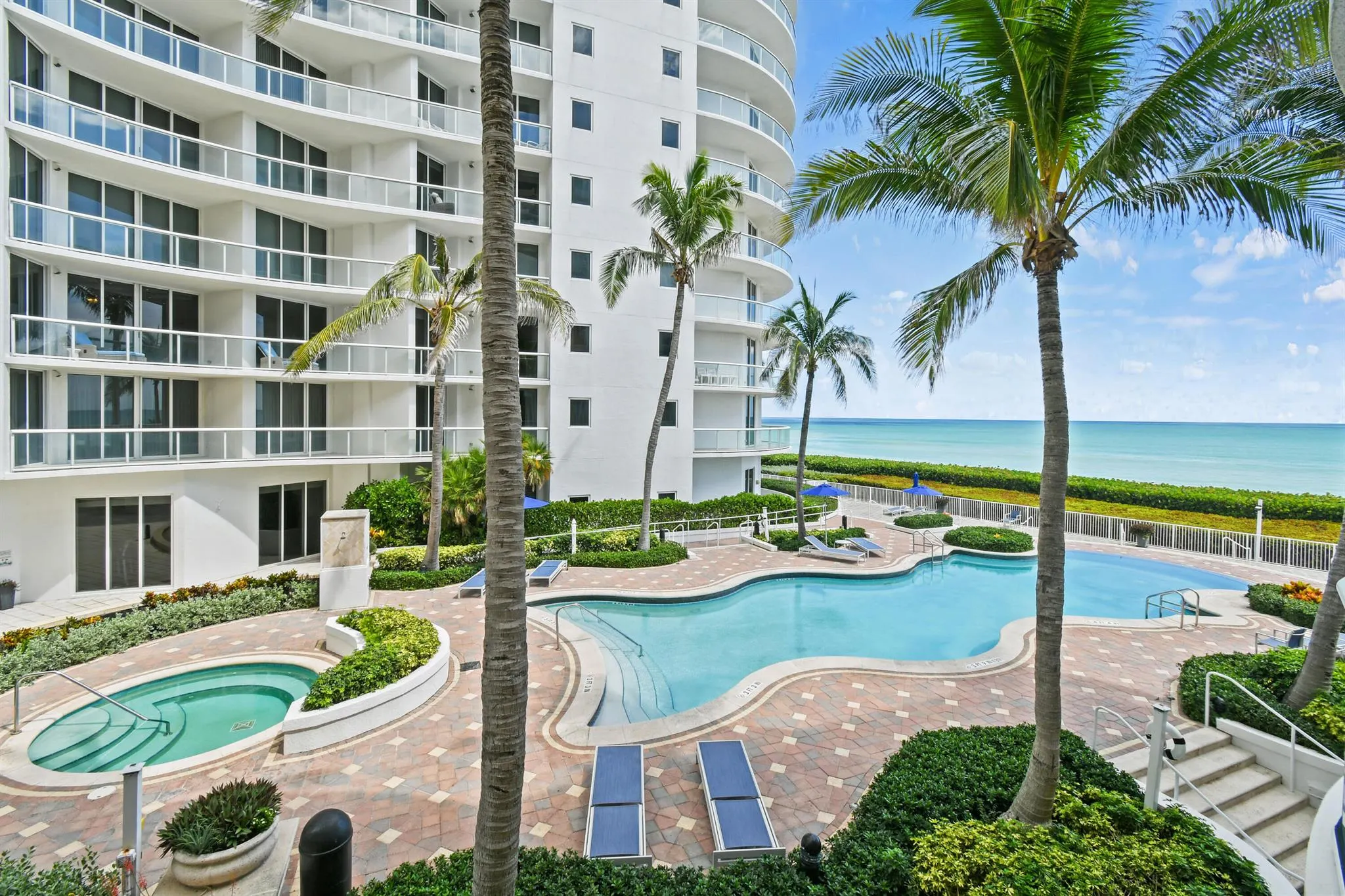 4600 N Ocean Drive, #406