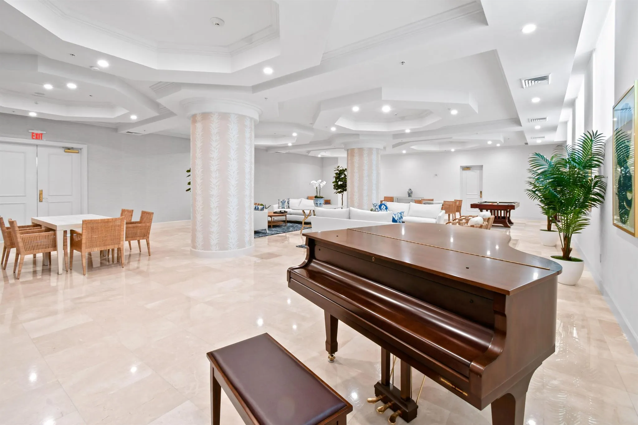 4600 N Ocean Drive, #406
