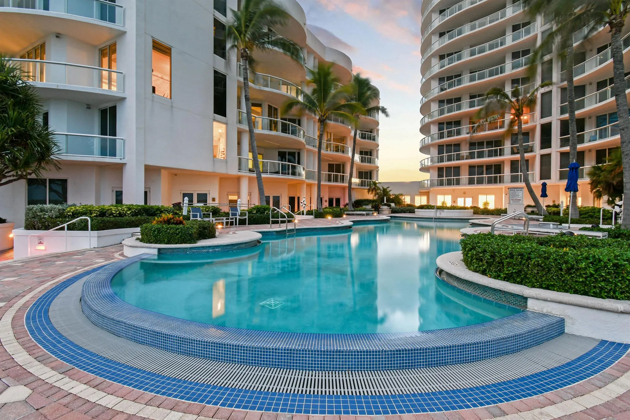 4600 N Ocean Drive, #406