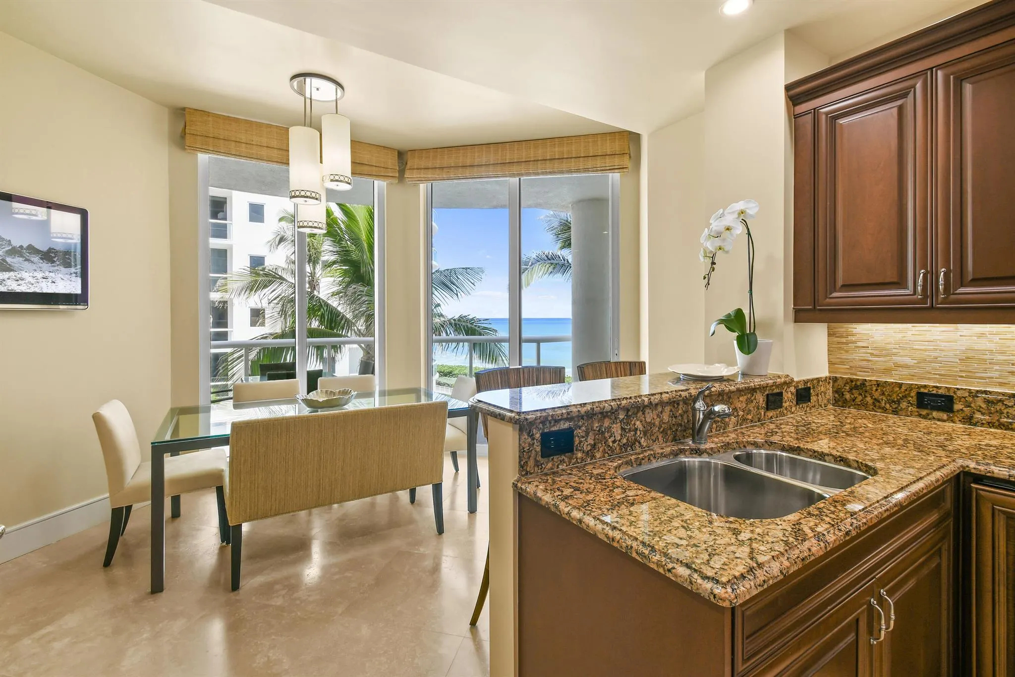 4600 N Ocean Drive, #406