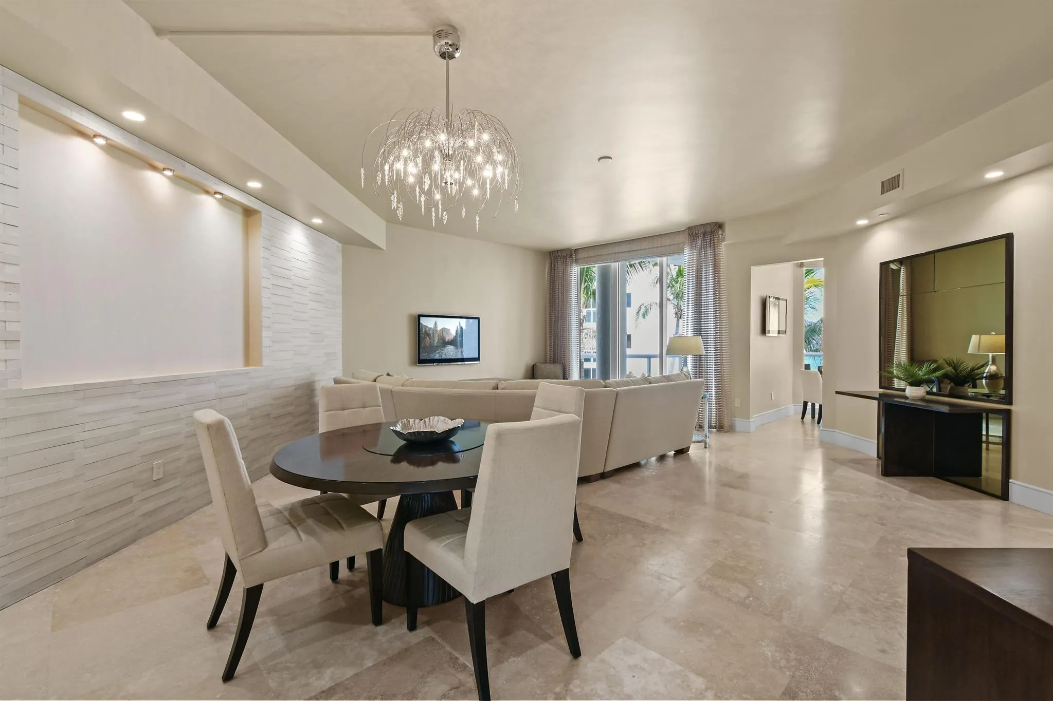 4600 N Ocean Drive, #406