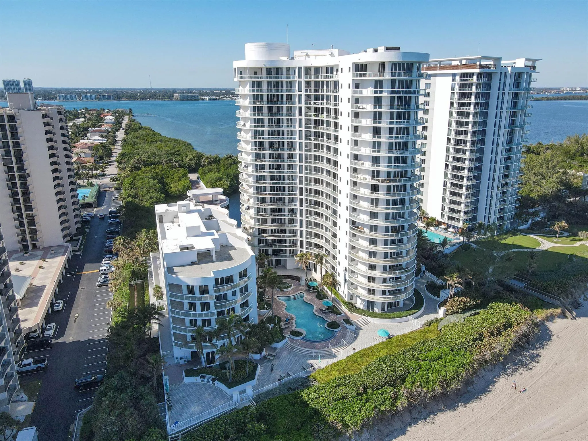4600 N Ocean Drive, #406