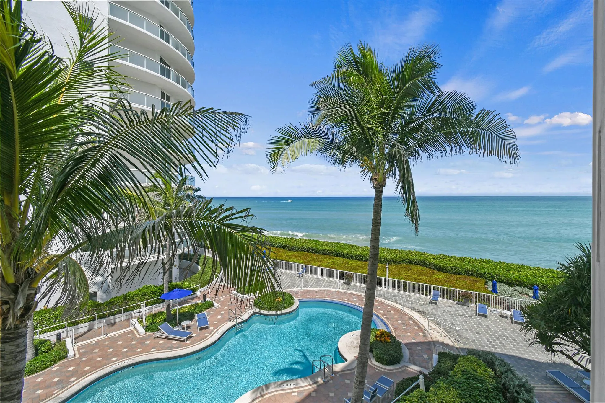 4600 N Ocean Drive, #406