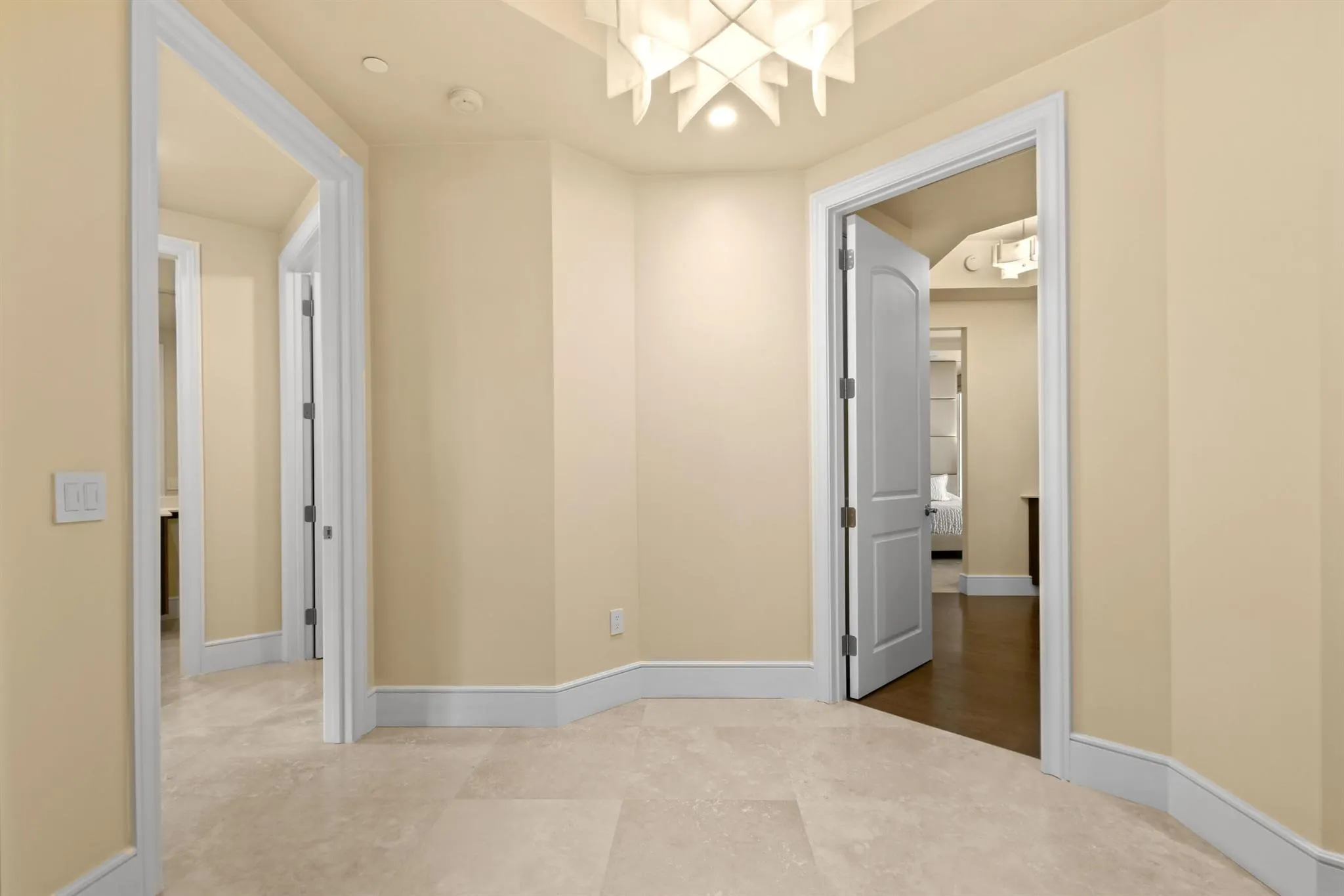 4600 N Ocean Drive, #406