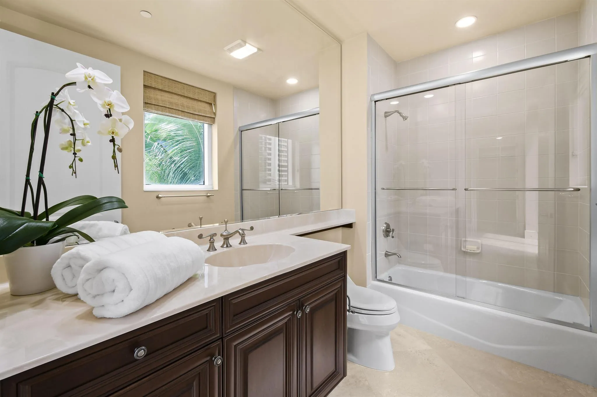 4600 N Ocean Drive, #406