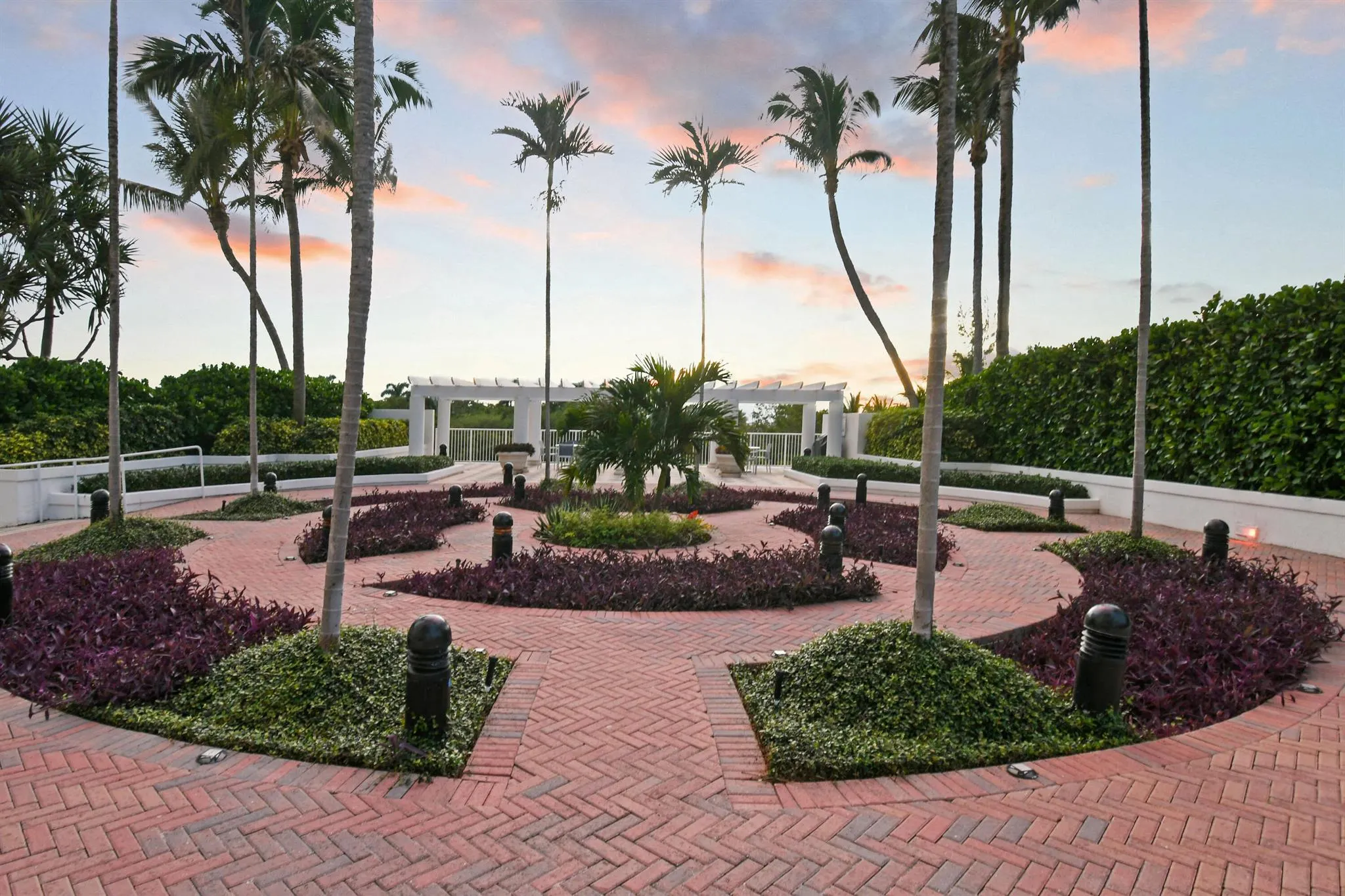 4600 N Ocean Drive, #406