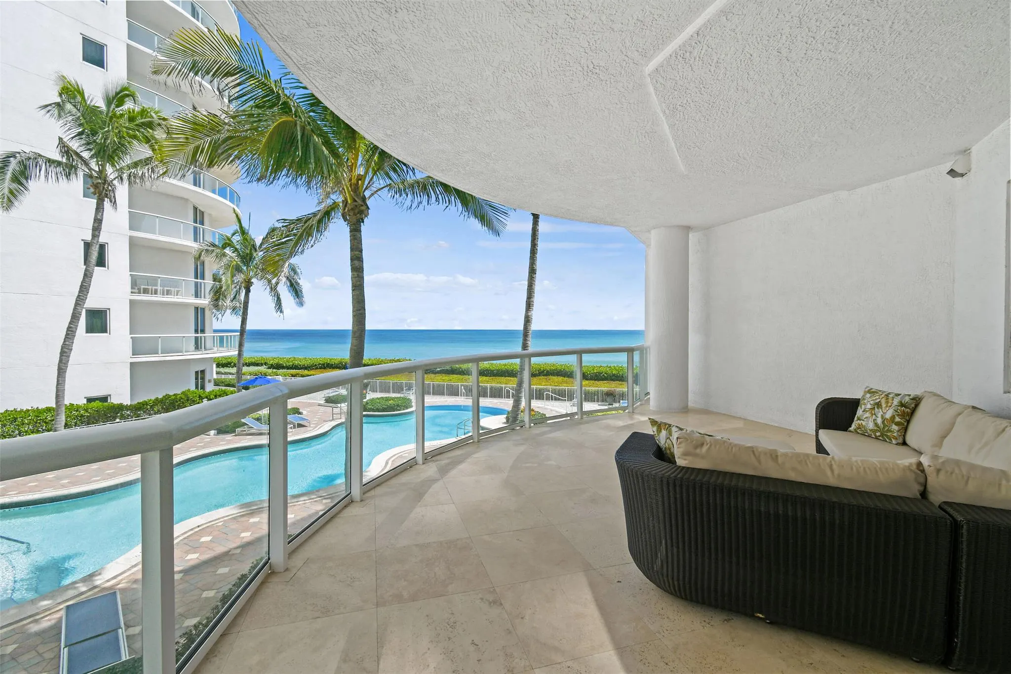 4600 N Ocean Drive, #406