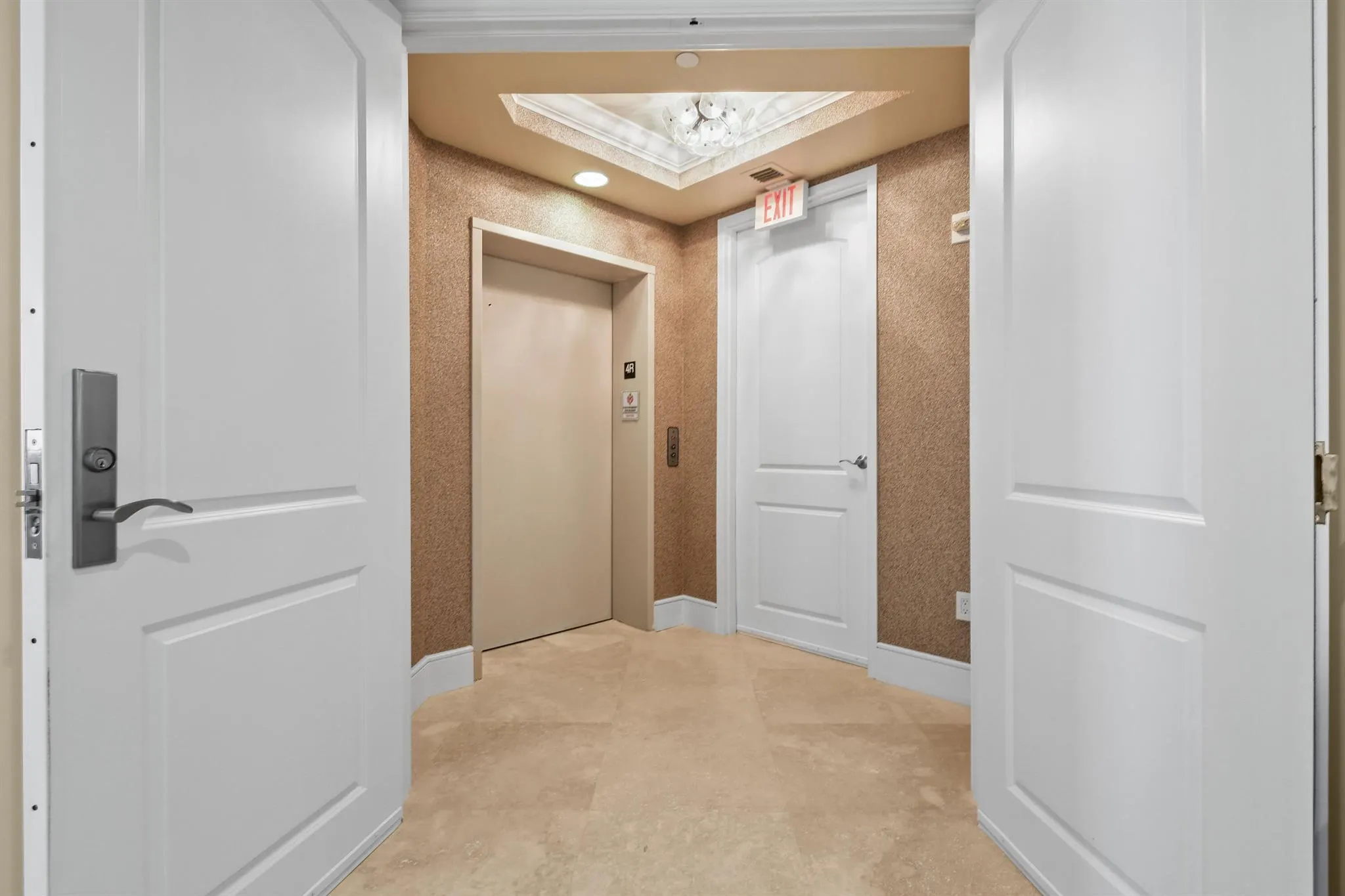 4600 N Ocean Drive, #406