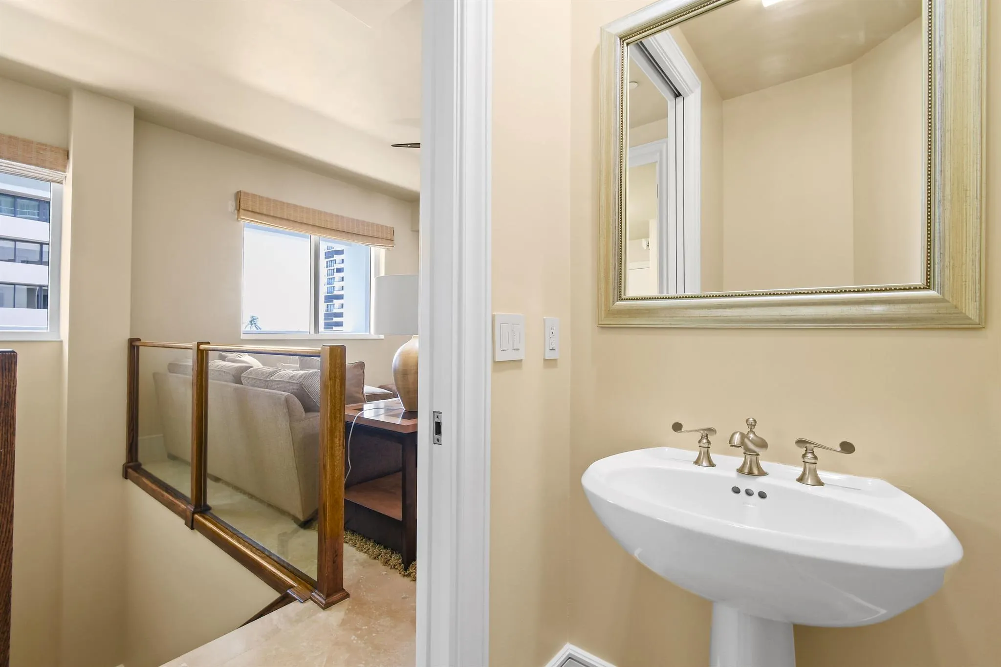 4600 N Ocean Drive, #406