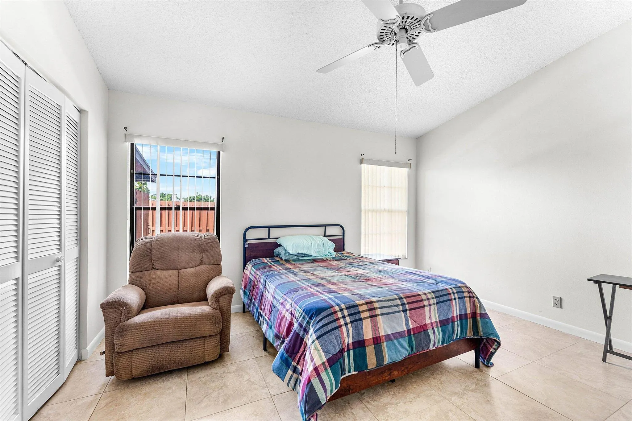 8012 SE Villa Circle