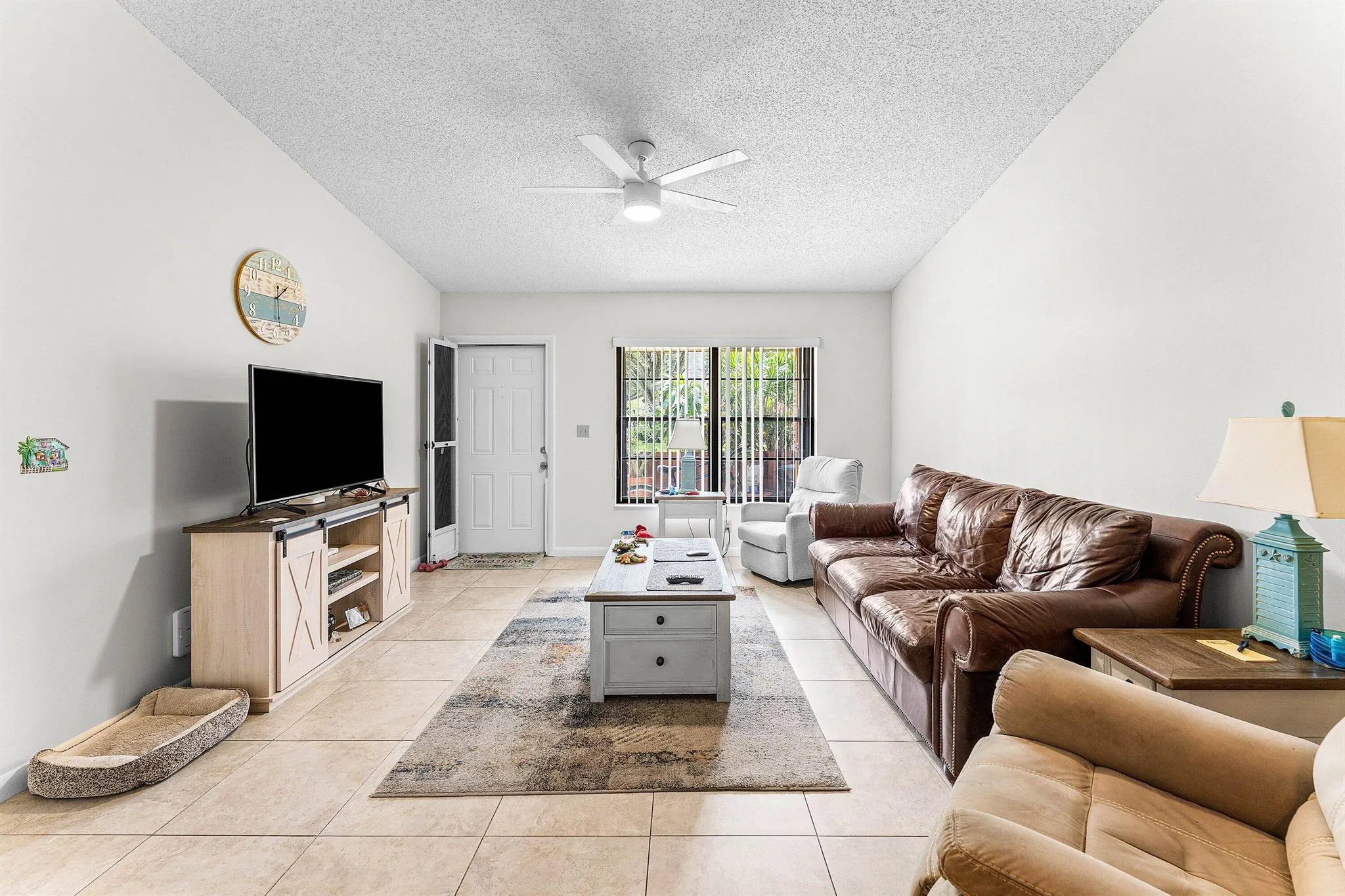 8012 SE Villa Circle