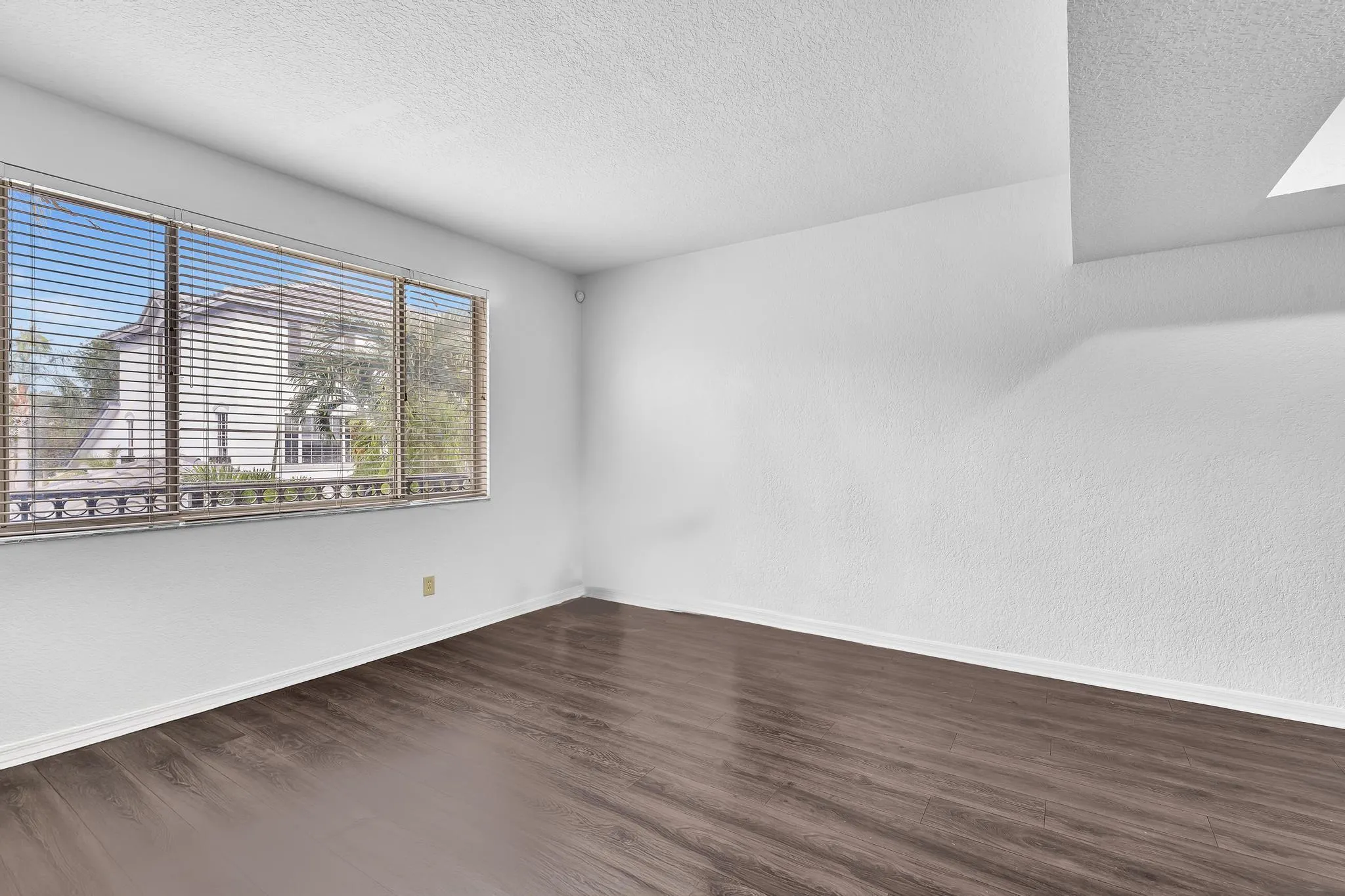 725 SW 148th Avenue, #507