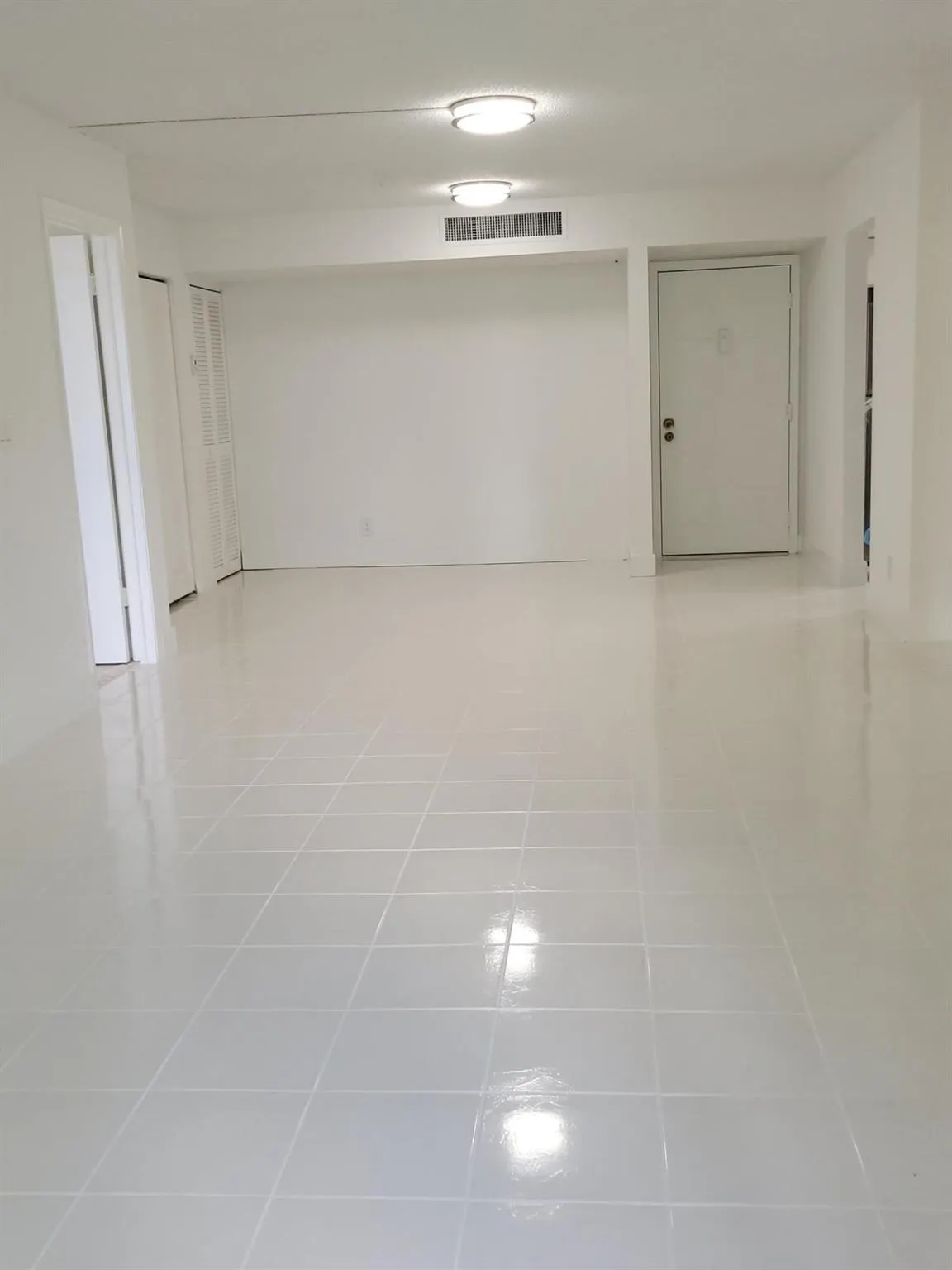 733 SE 1st Way, #303