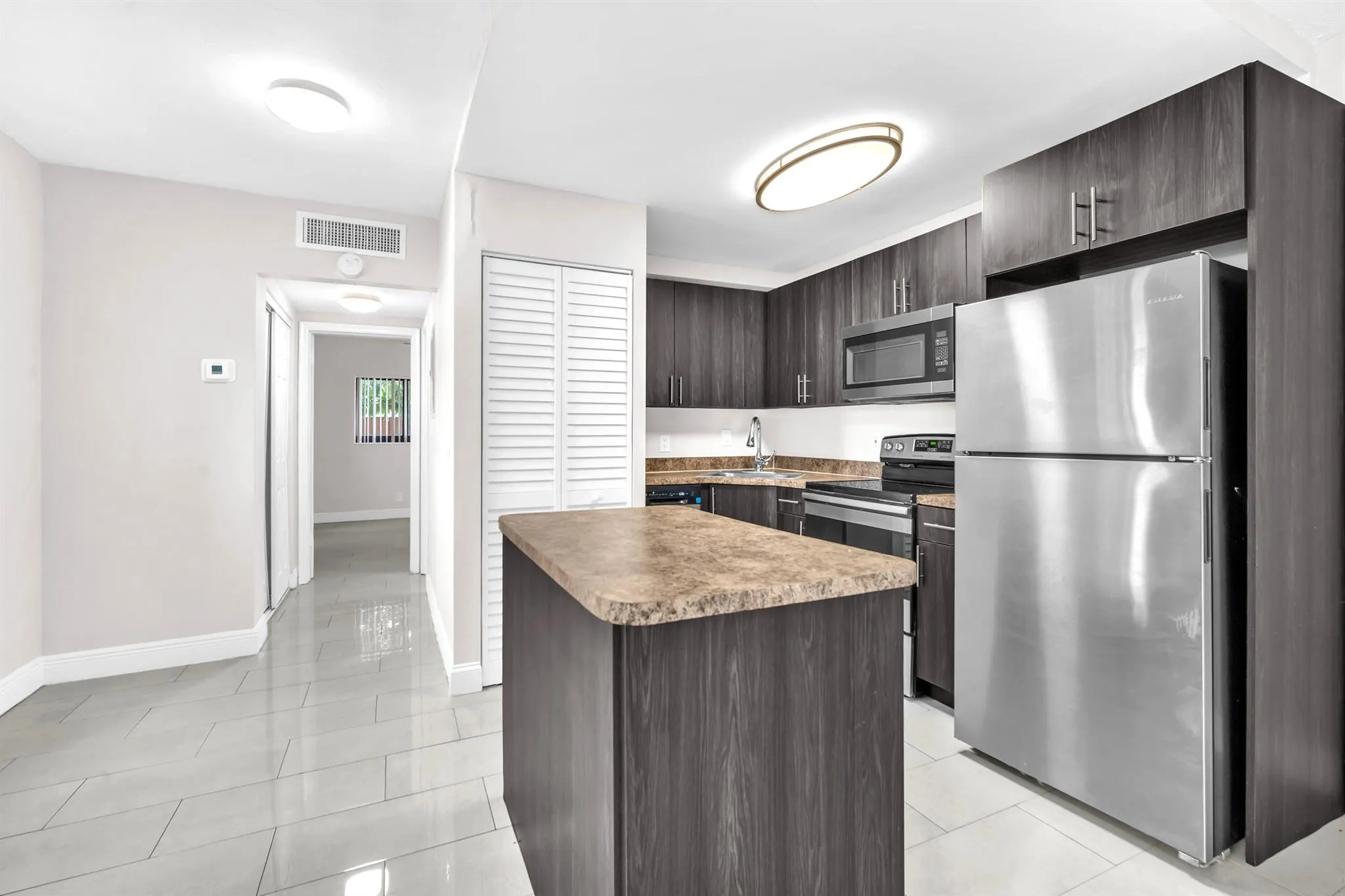 520 NE 45th Street