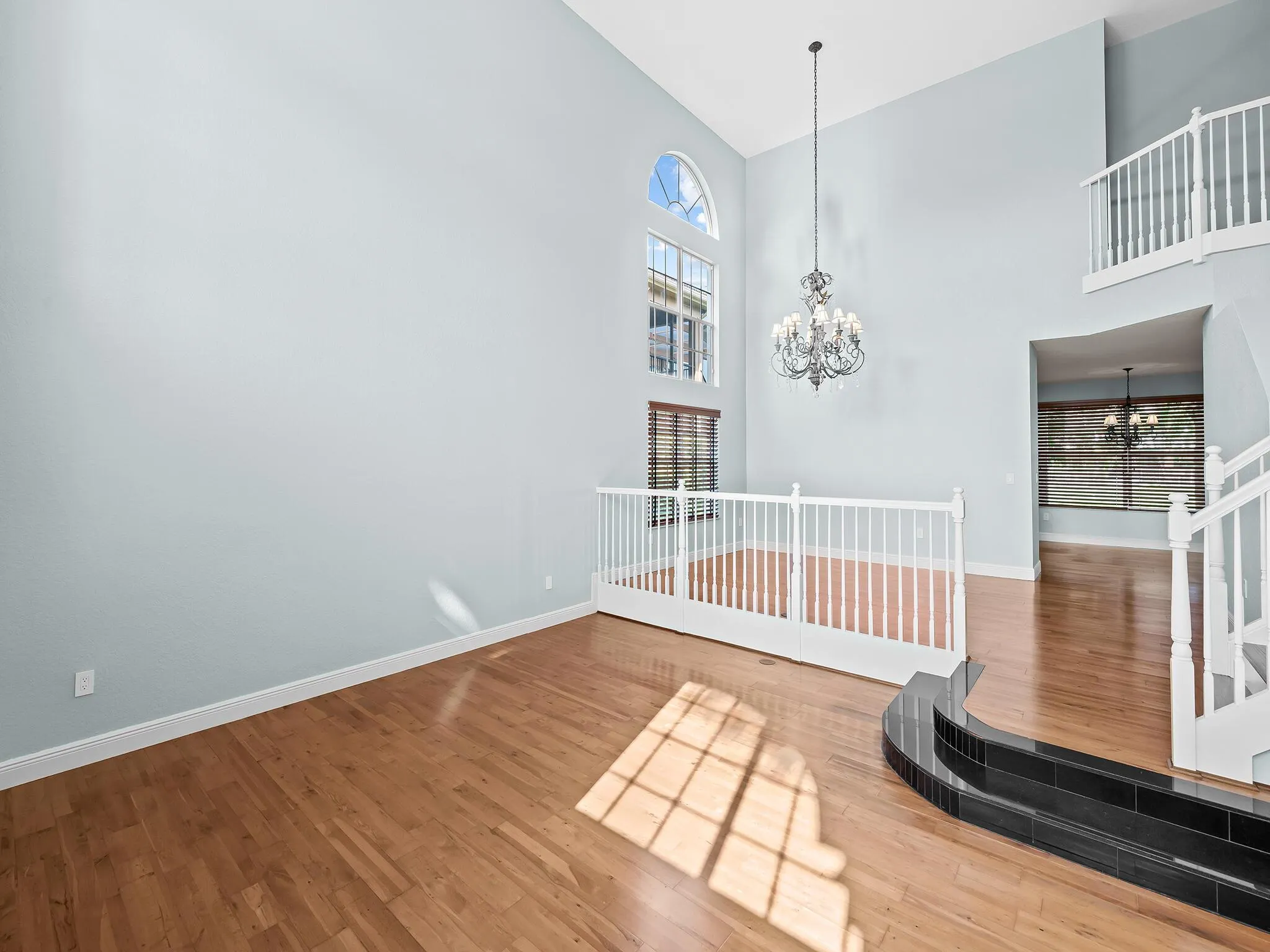 10774 Sunset Ridge Circle
