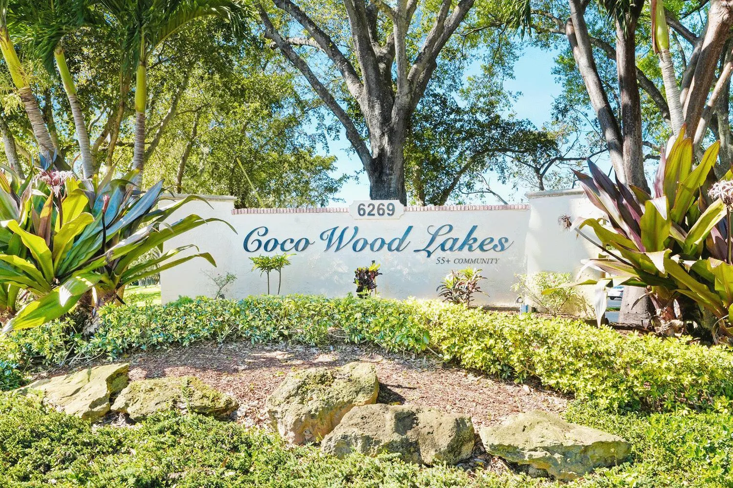6396 Country Wood Way
