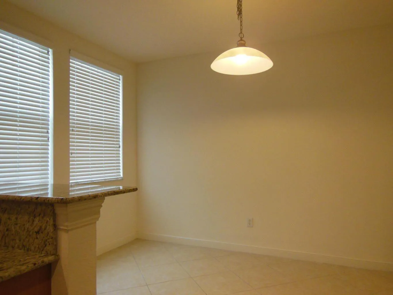 590 Amador Lane, #4