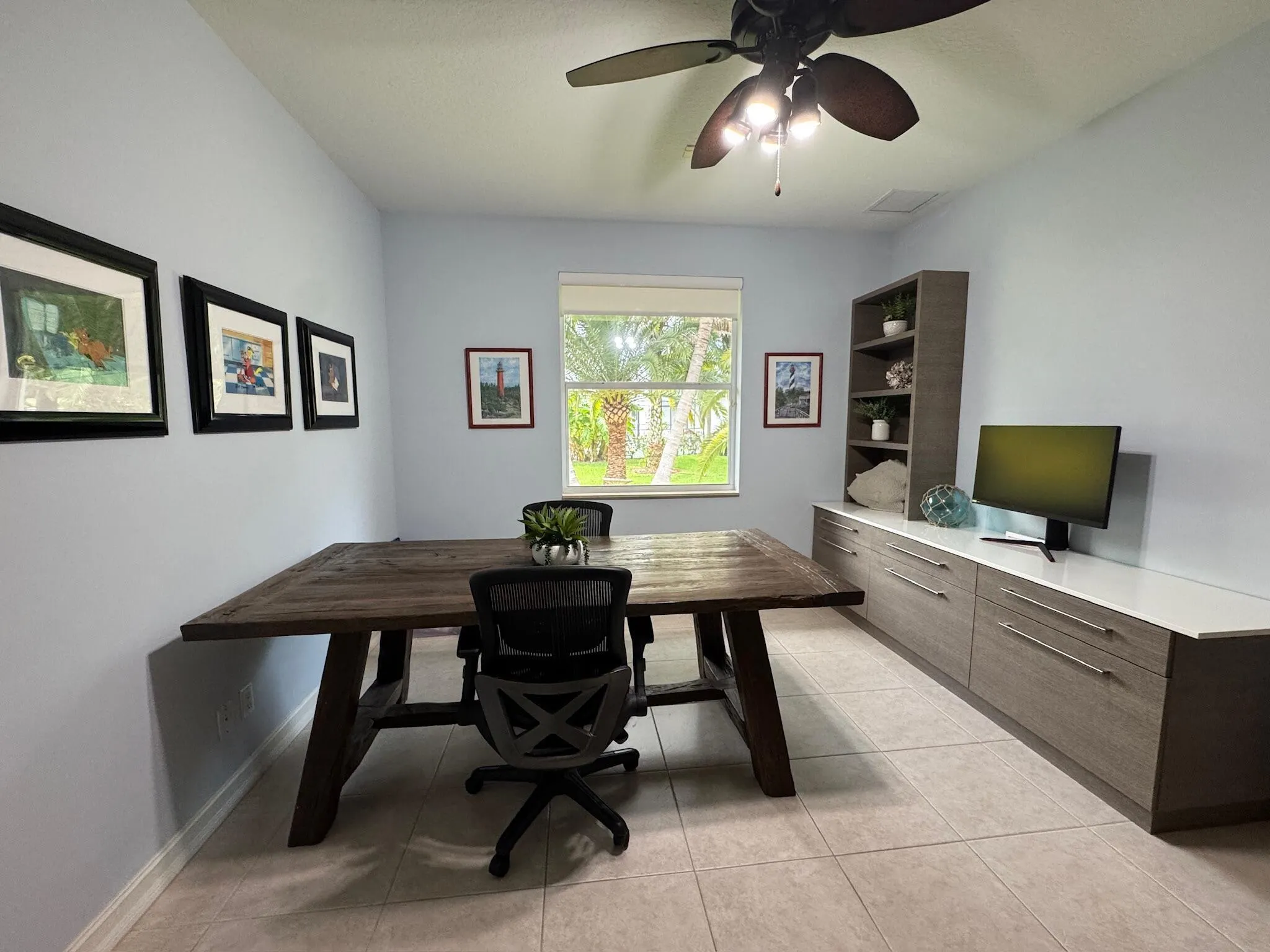 10196 Avenida Del Rio
