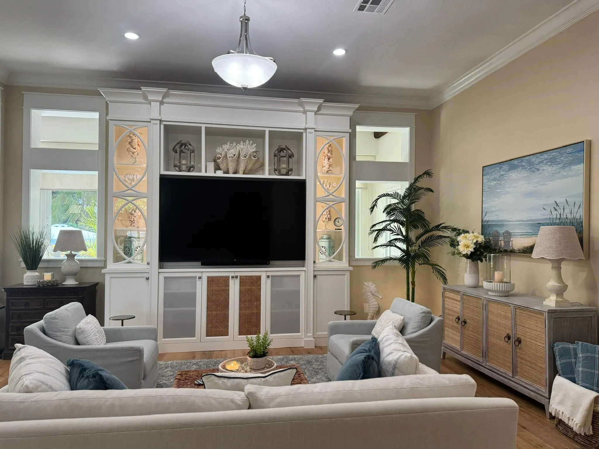 10196 Avenida Del Rio