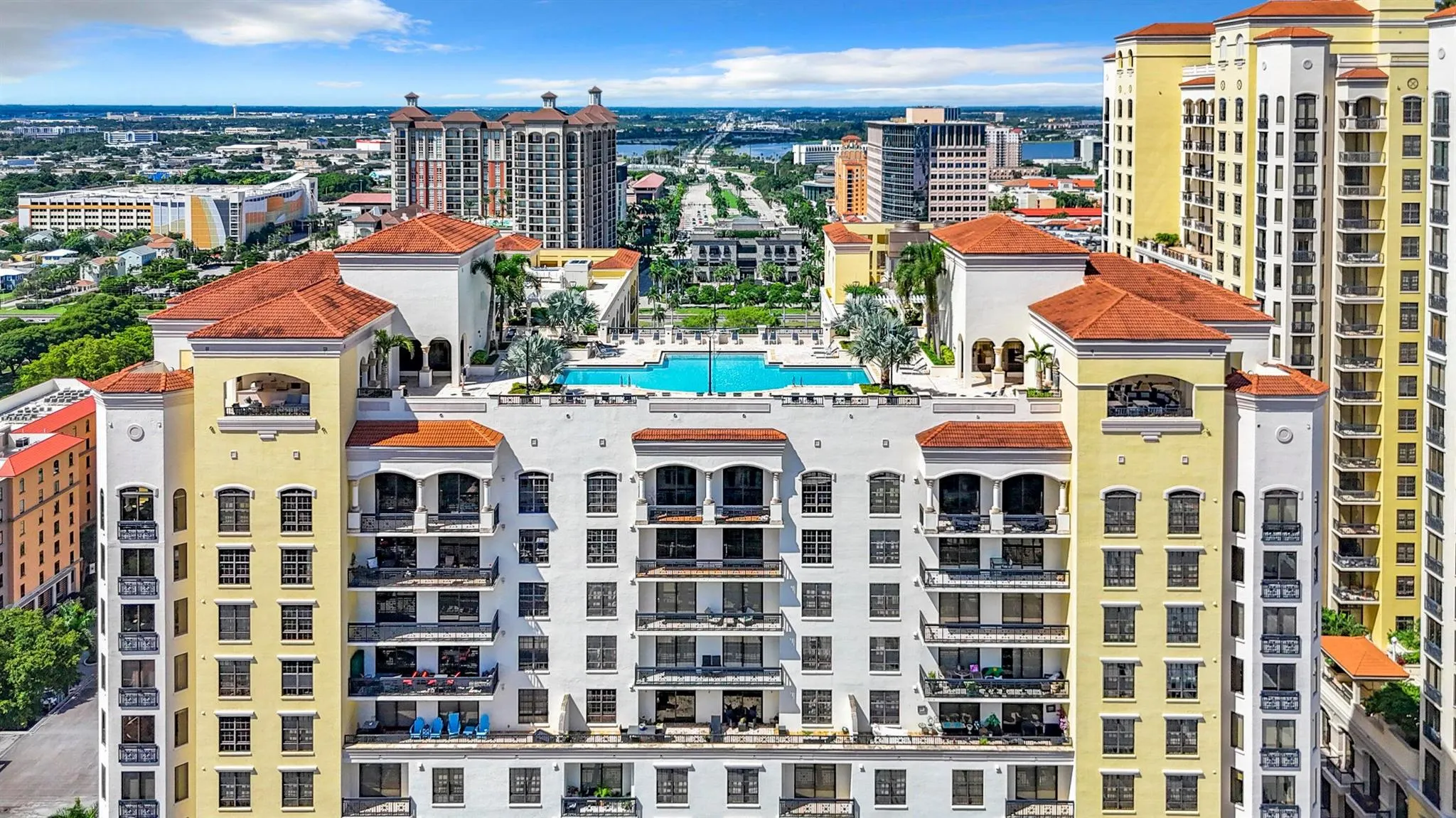 801 S Olive Avenue, #207